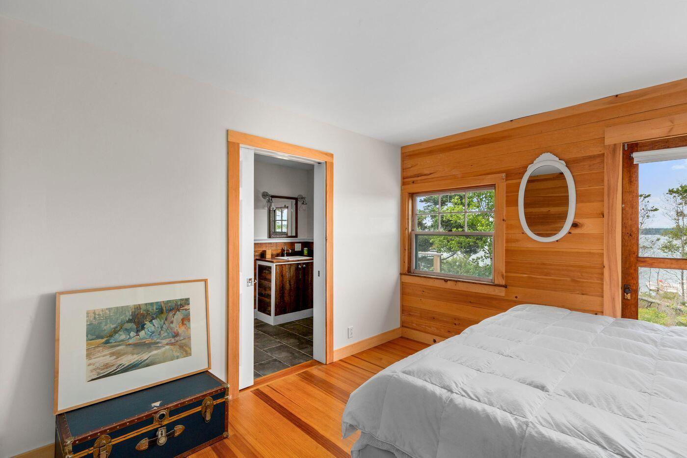14 Kingsbury Point Property Photo 13
