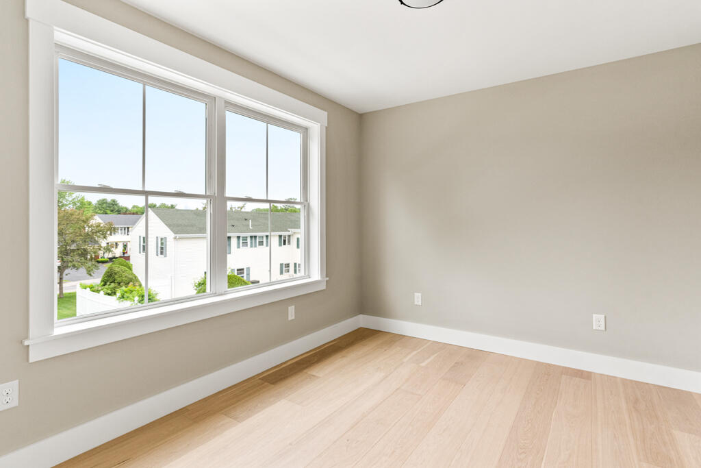 222 Ludlow Street Property Photo 29