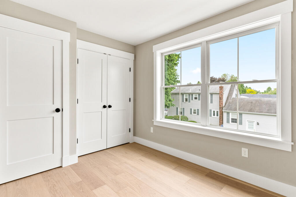 222 Ludlow Street Property Photo 30