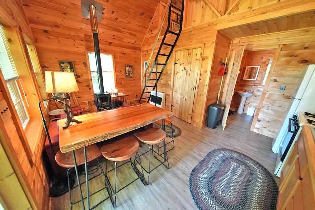35 Sandy Beach Road Property Photo 9