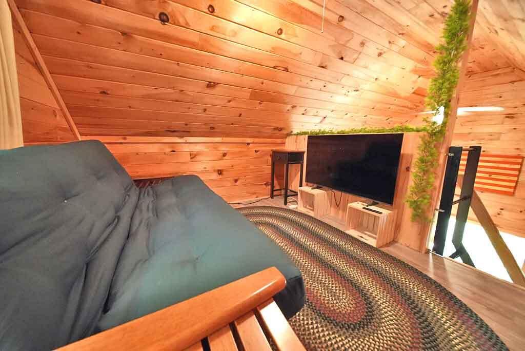 35 Sandy Beach Road Property Photo 23