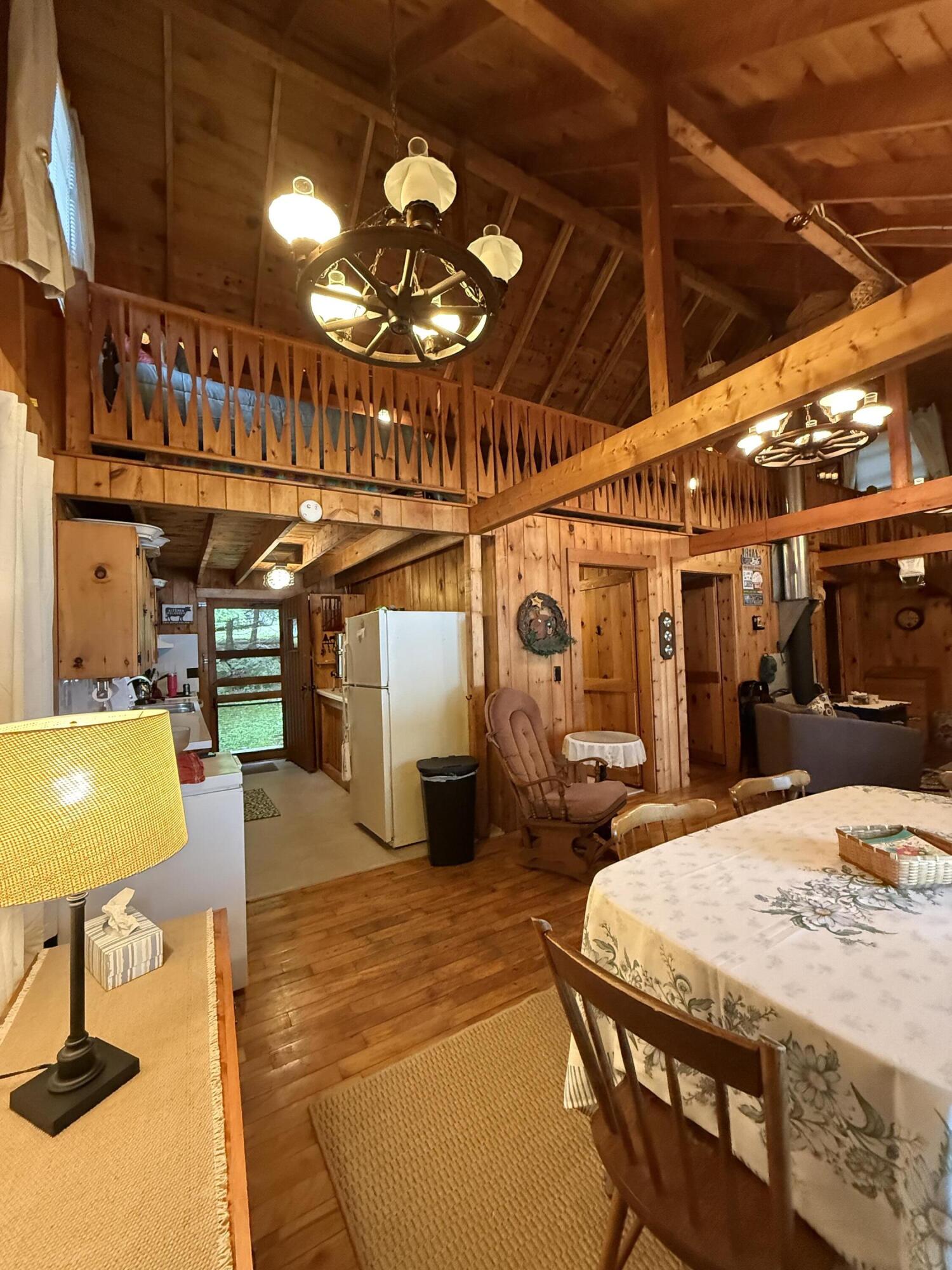 416 S Shore Road Property Photo 15