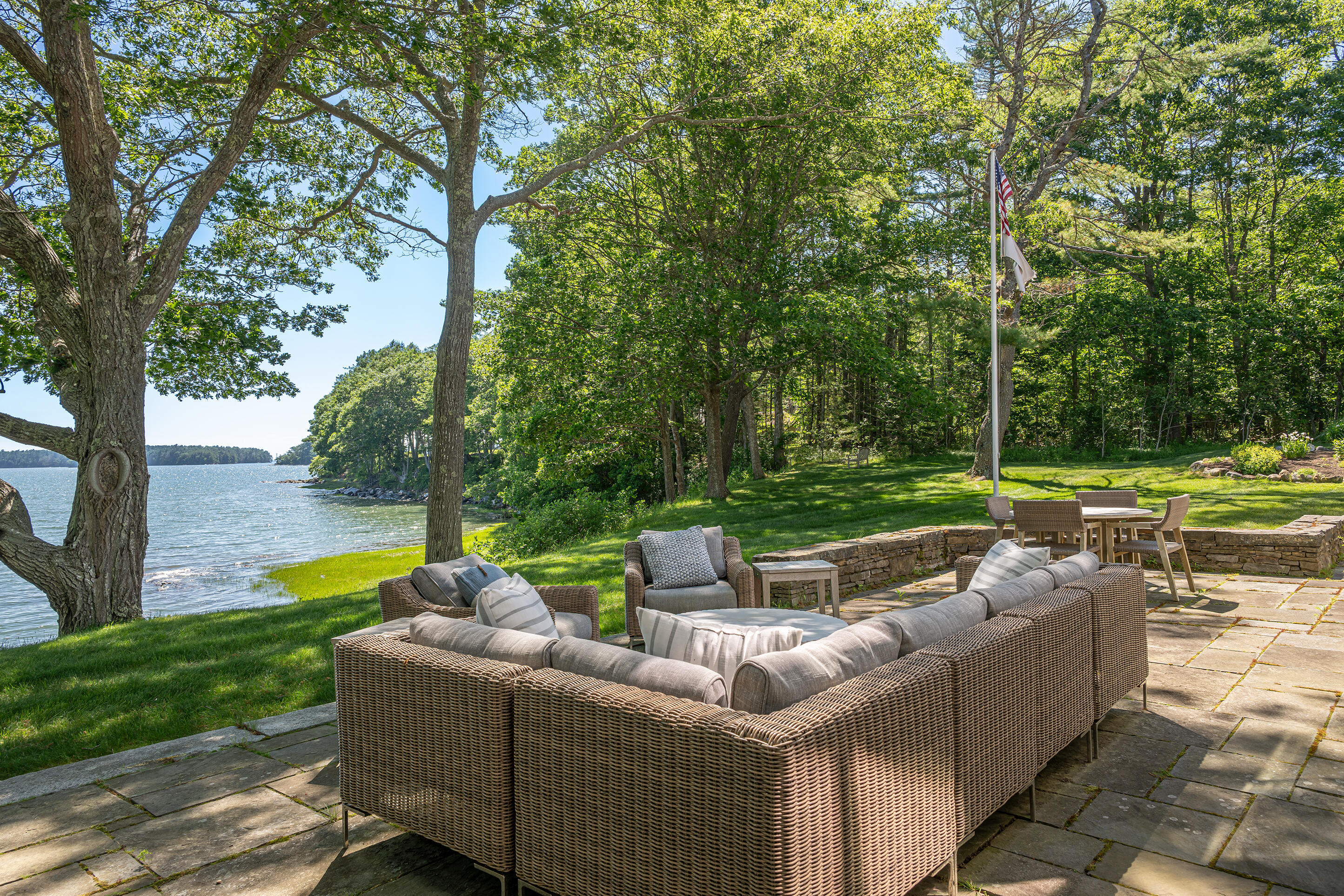 27 Tidal Run Lane Property Photo 8
