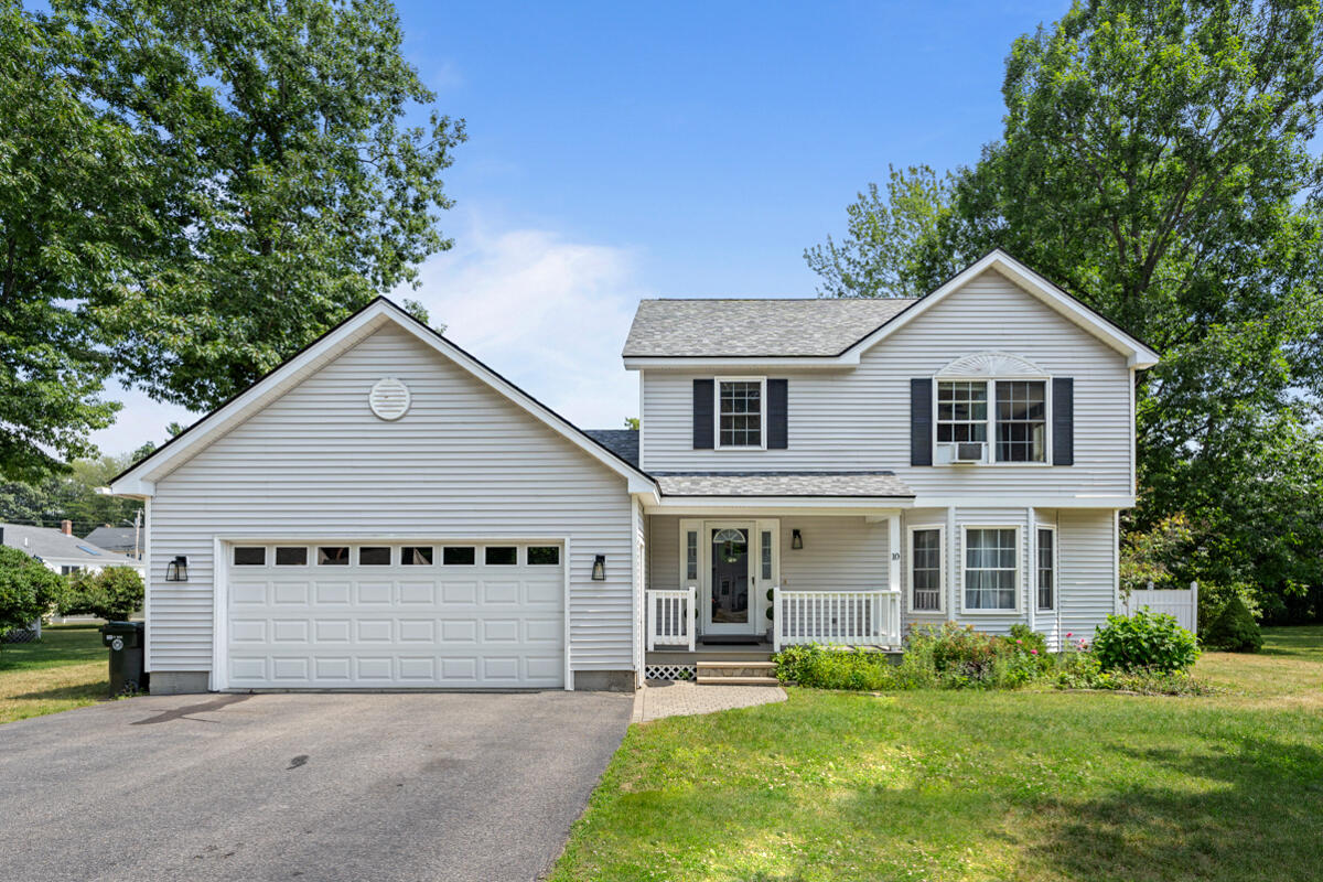 10 Aspen Drive Property Photo 2