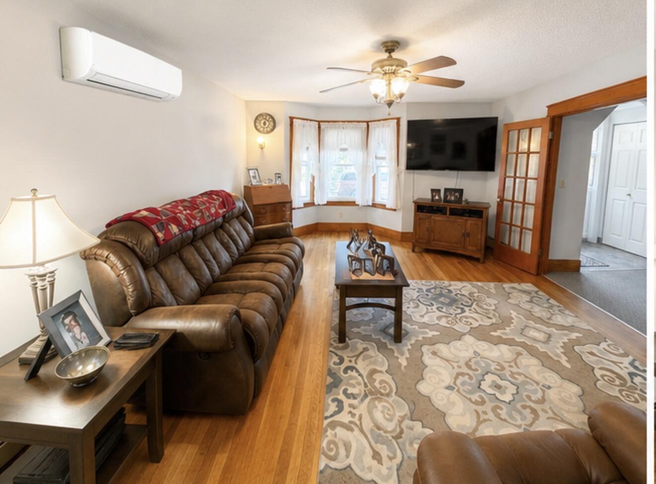 31 Spruce Street Property Photo 6