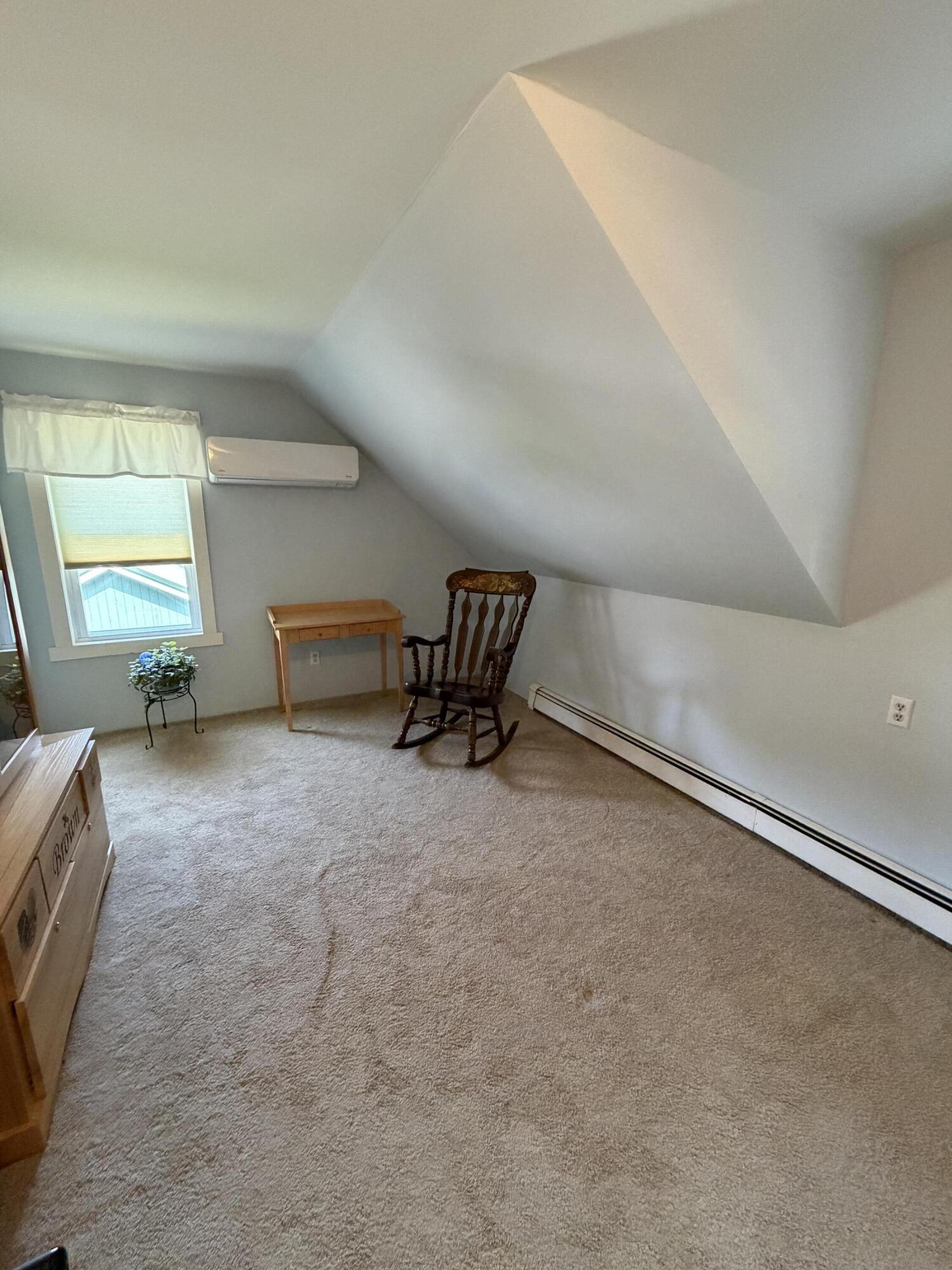 31 Spruce Street Property Photo 15