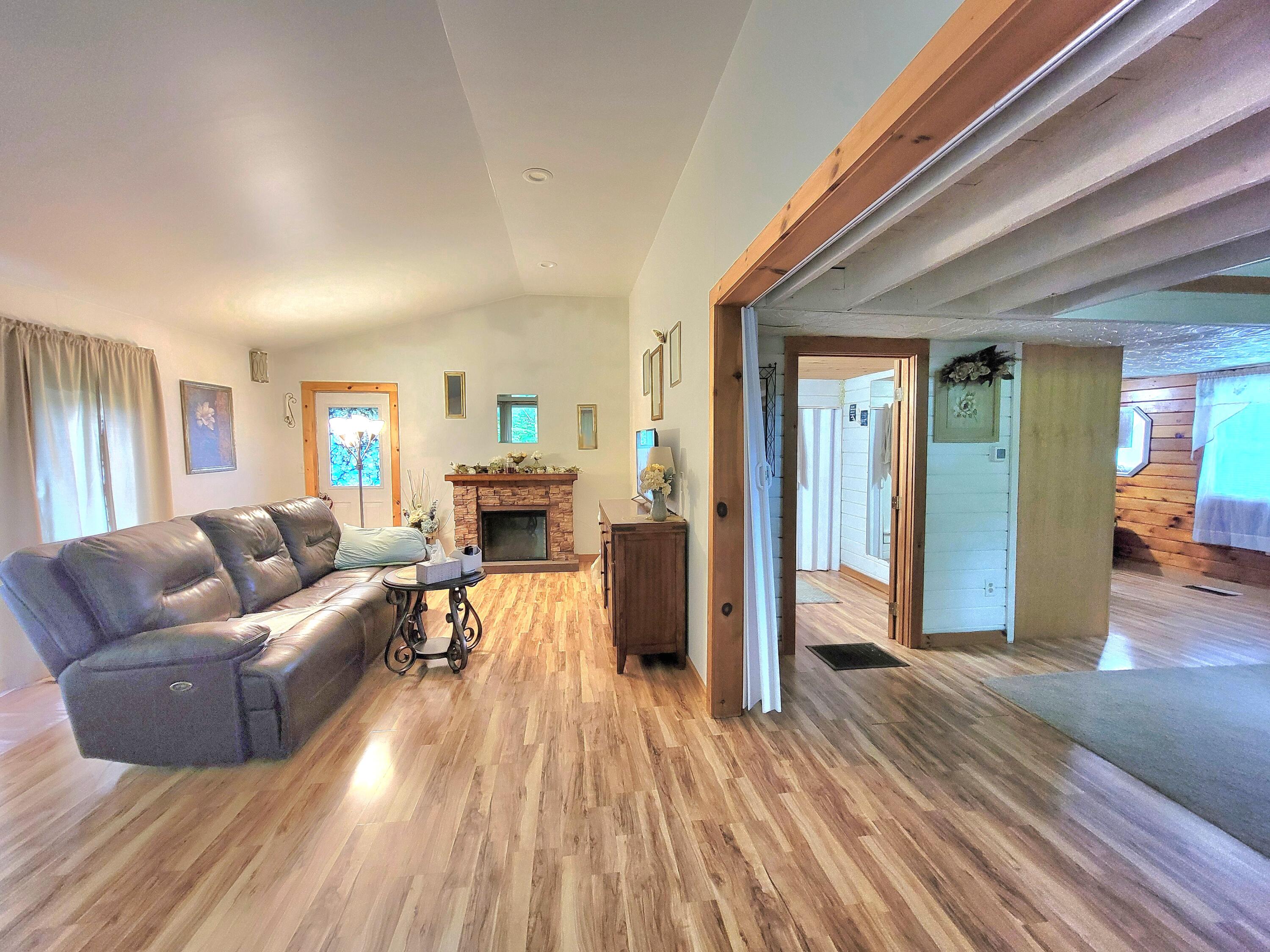 520 Smithfield Road Property Photo 10