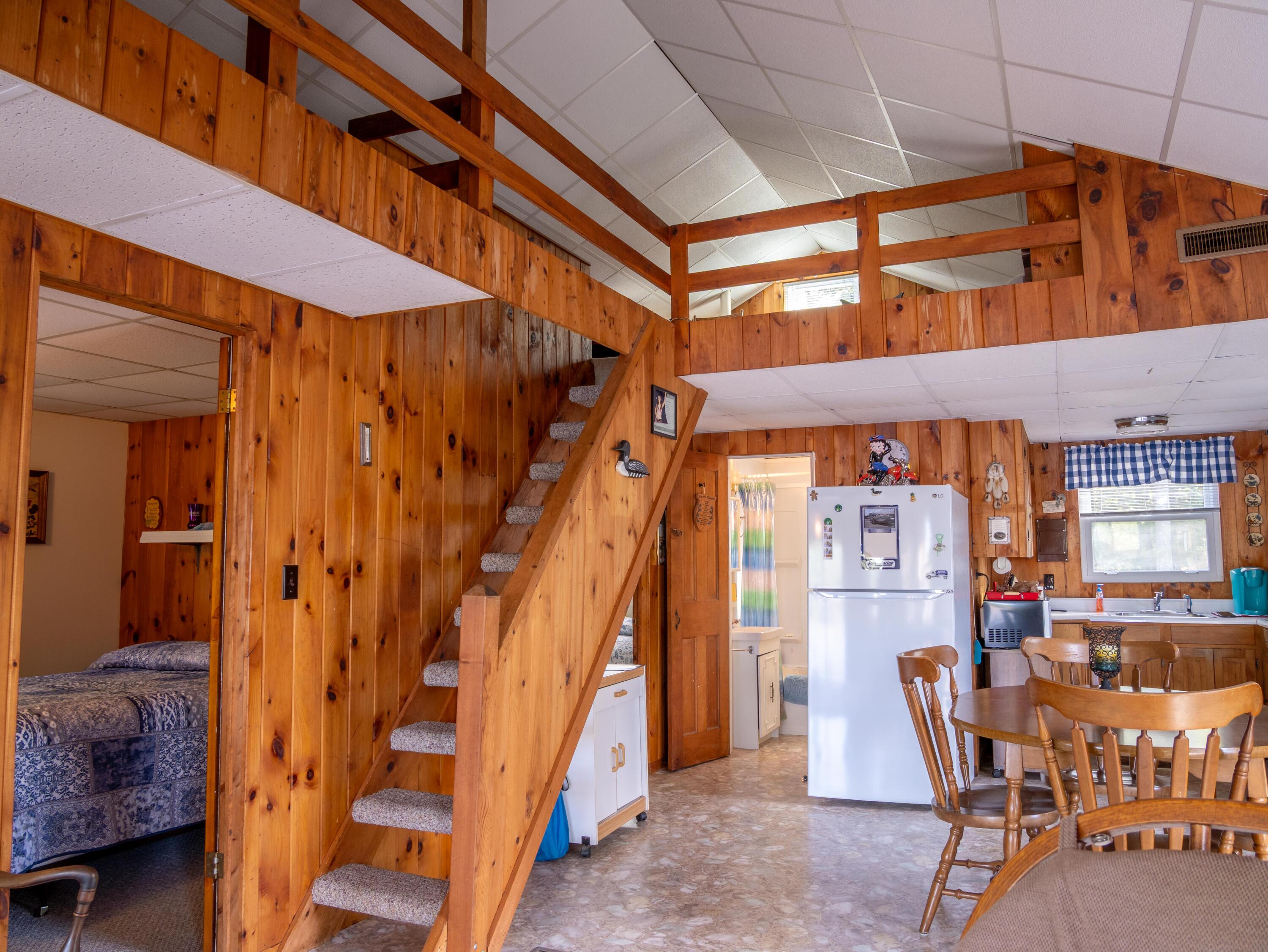 16 Hide Away Lane Property Photo 16