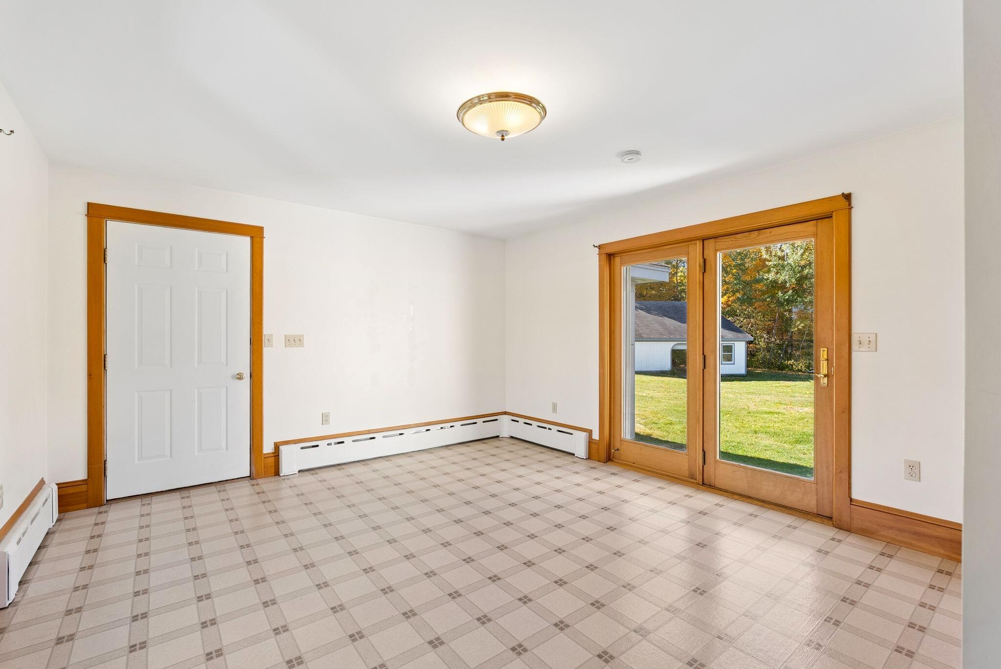 716 Hodsdon Road Property Photo 21
