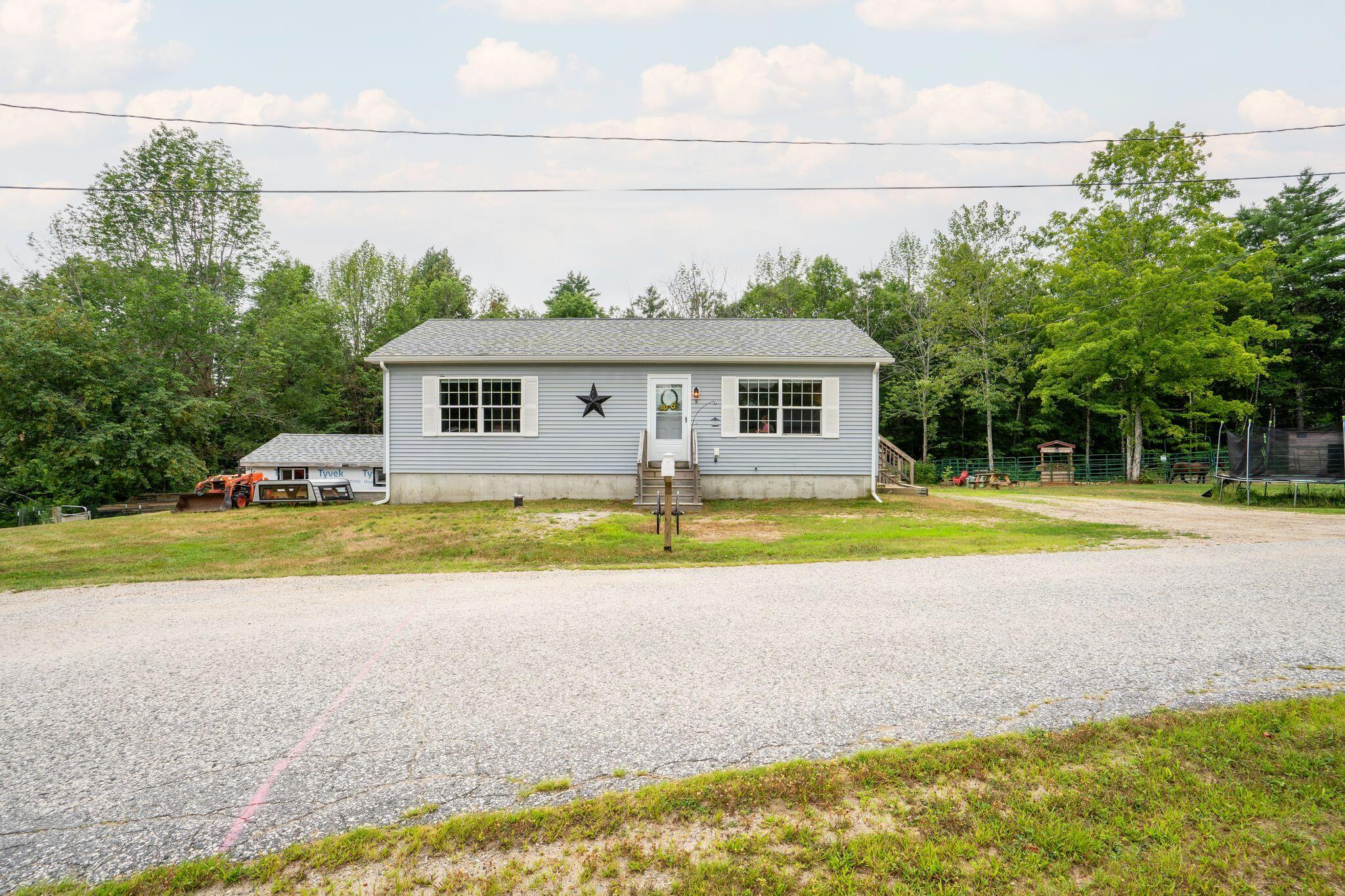 9 Moffett Road Property Photo 3