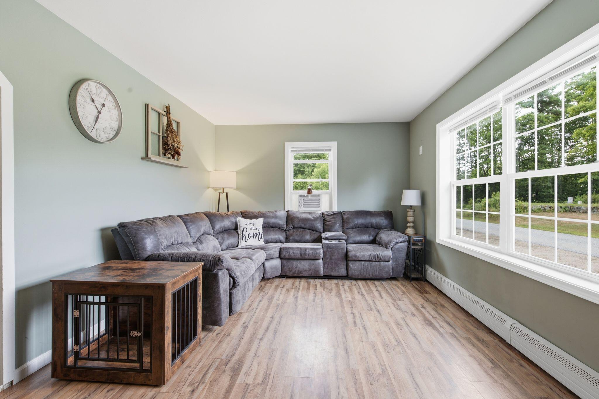 9 Moffett Road Property Photo 14