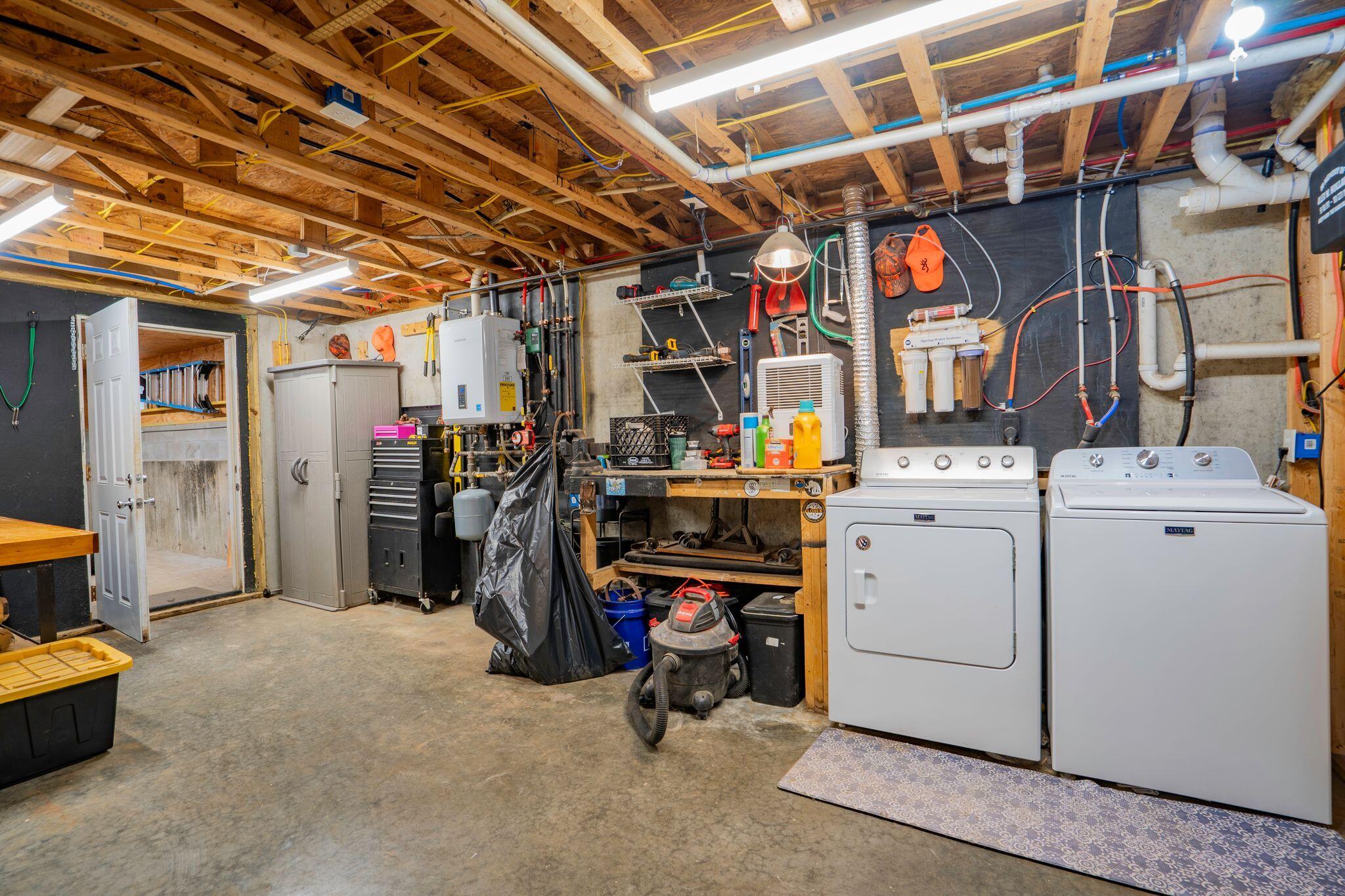 9 Moffett Road Property Photo 27