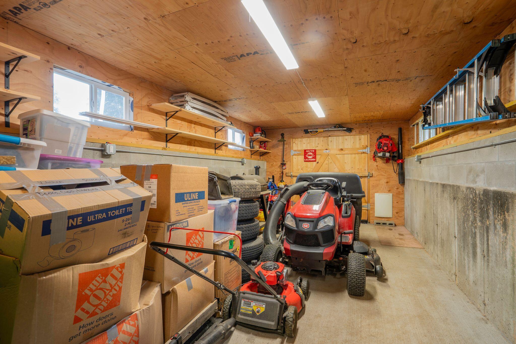 9 Moffett Road Property Photo 39