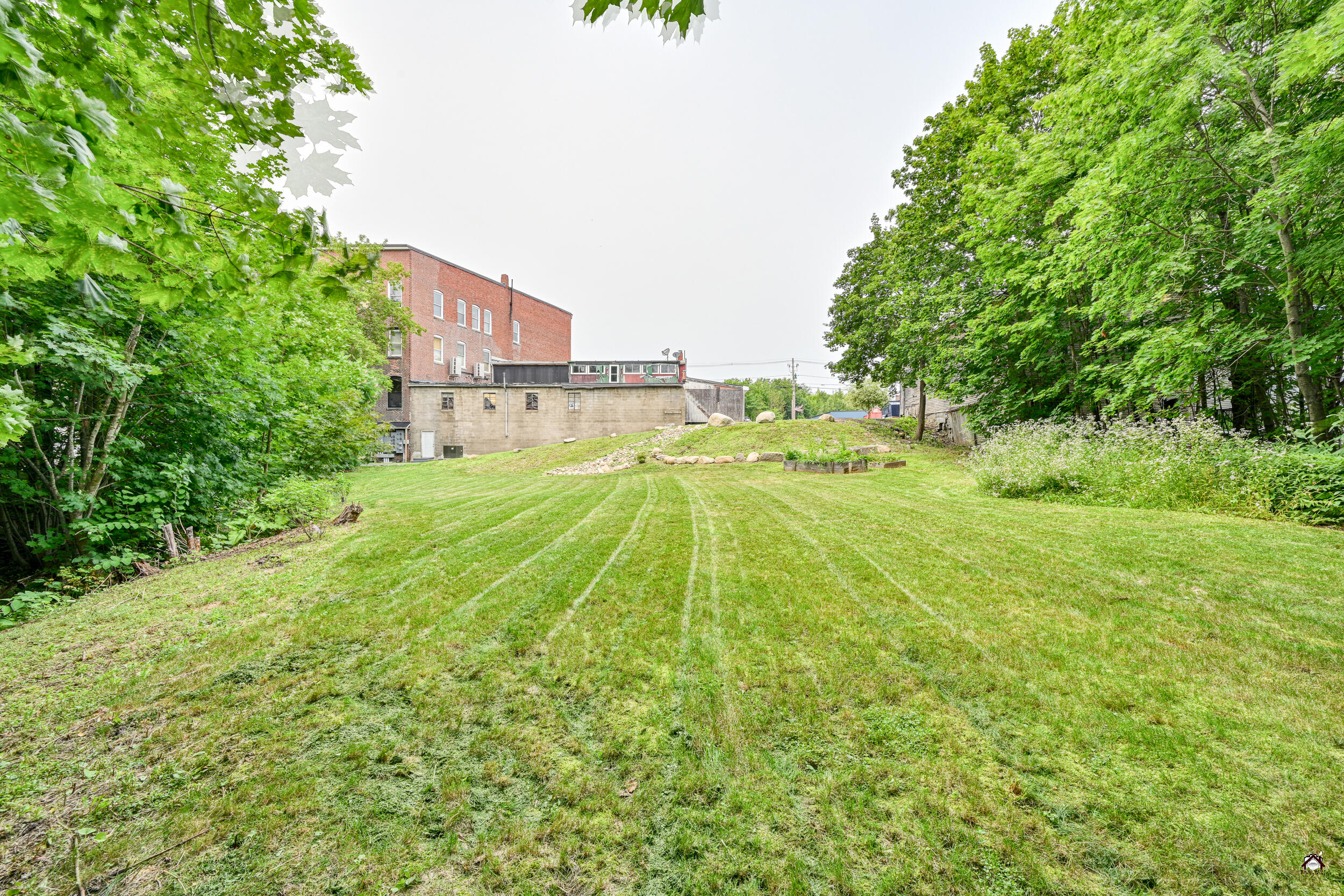 46 Main Street Property Photo 18