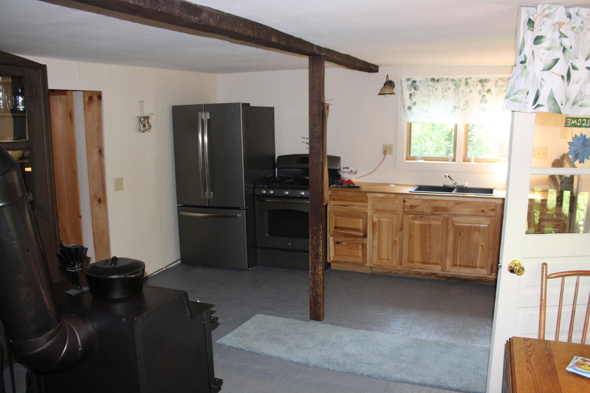 36 Sterry Hill Road Property Photo 2