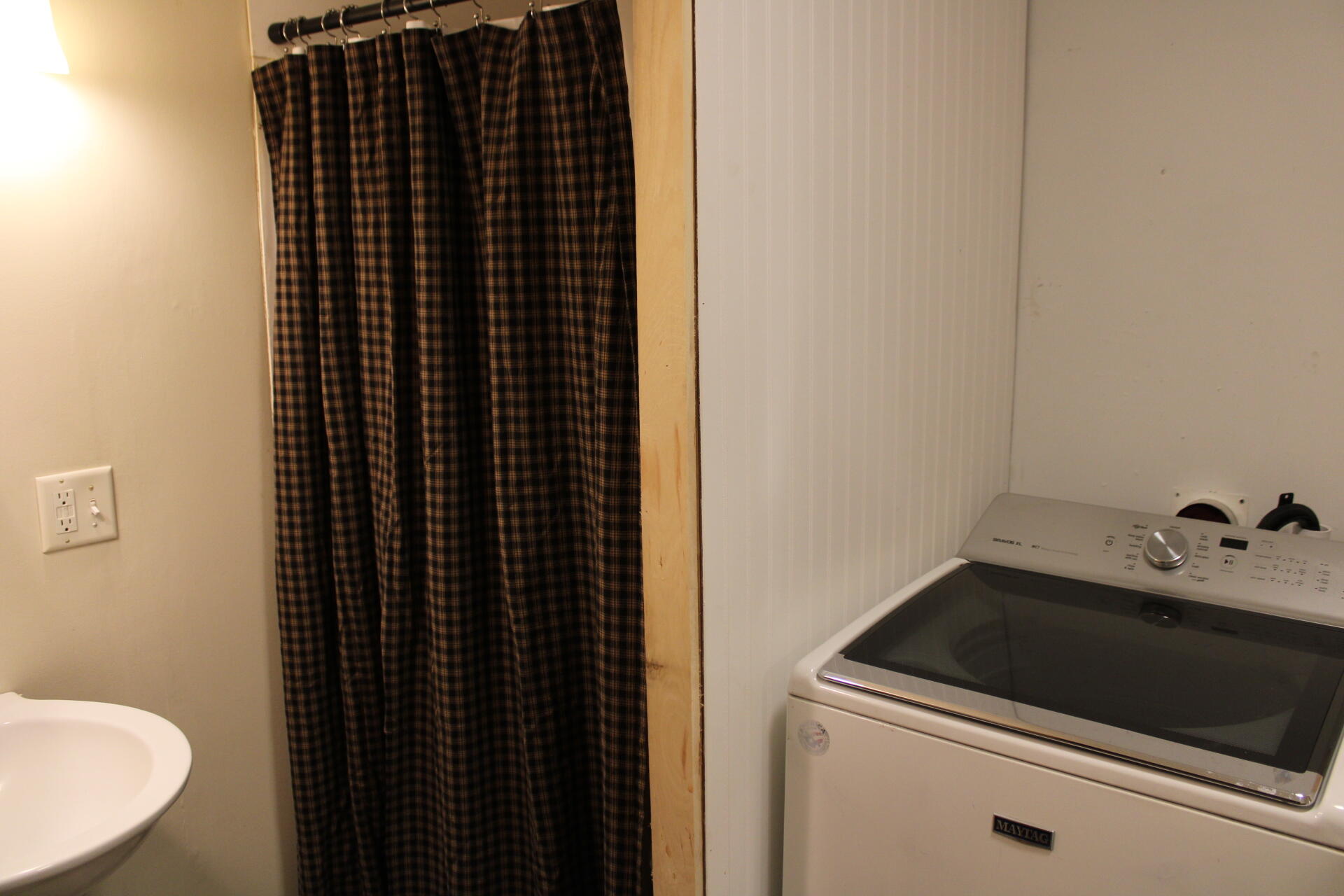 36 Sterry Hill Road Property Photo 7