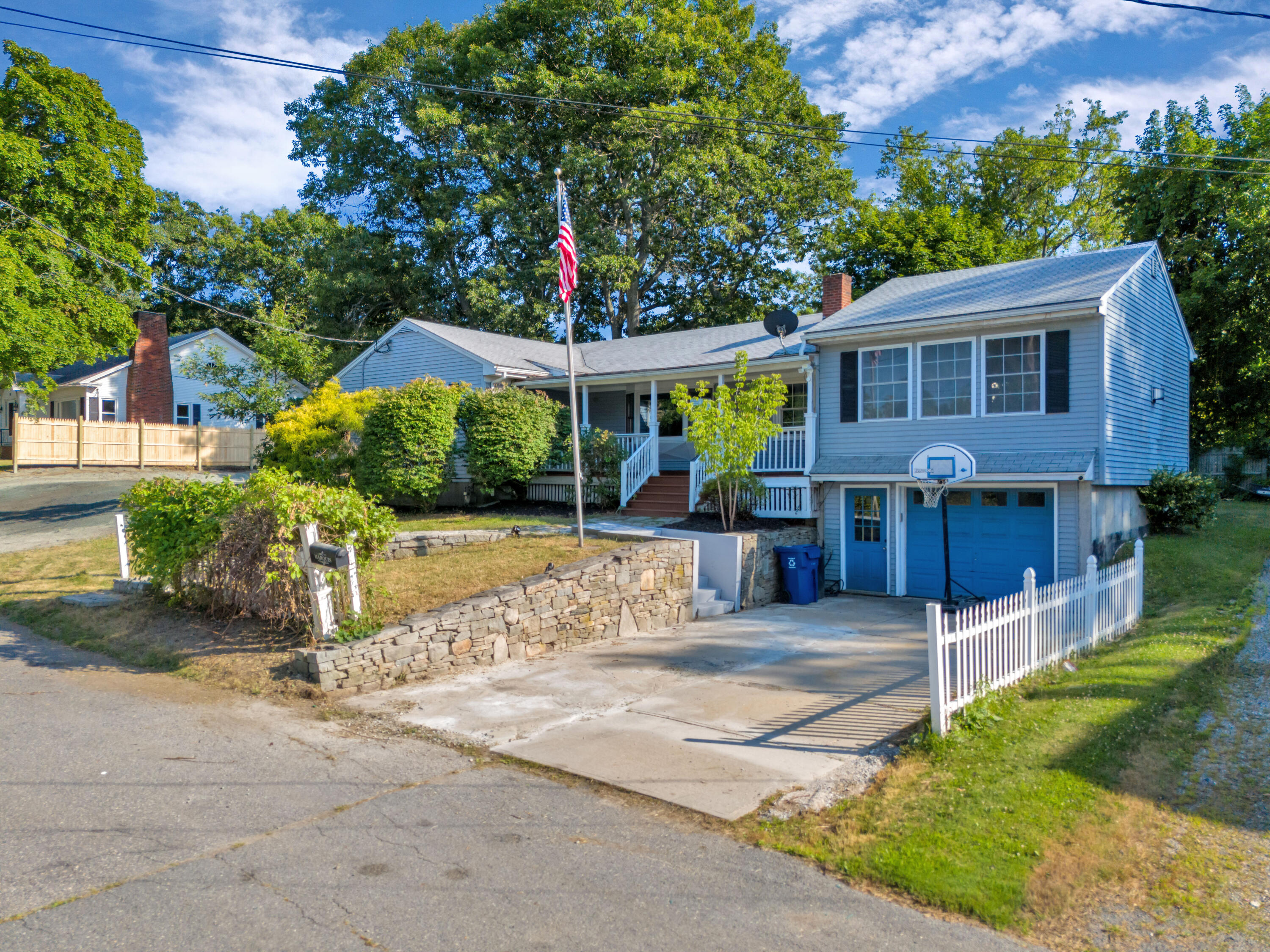 11 Upland Avenue Property Photo 2