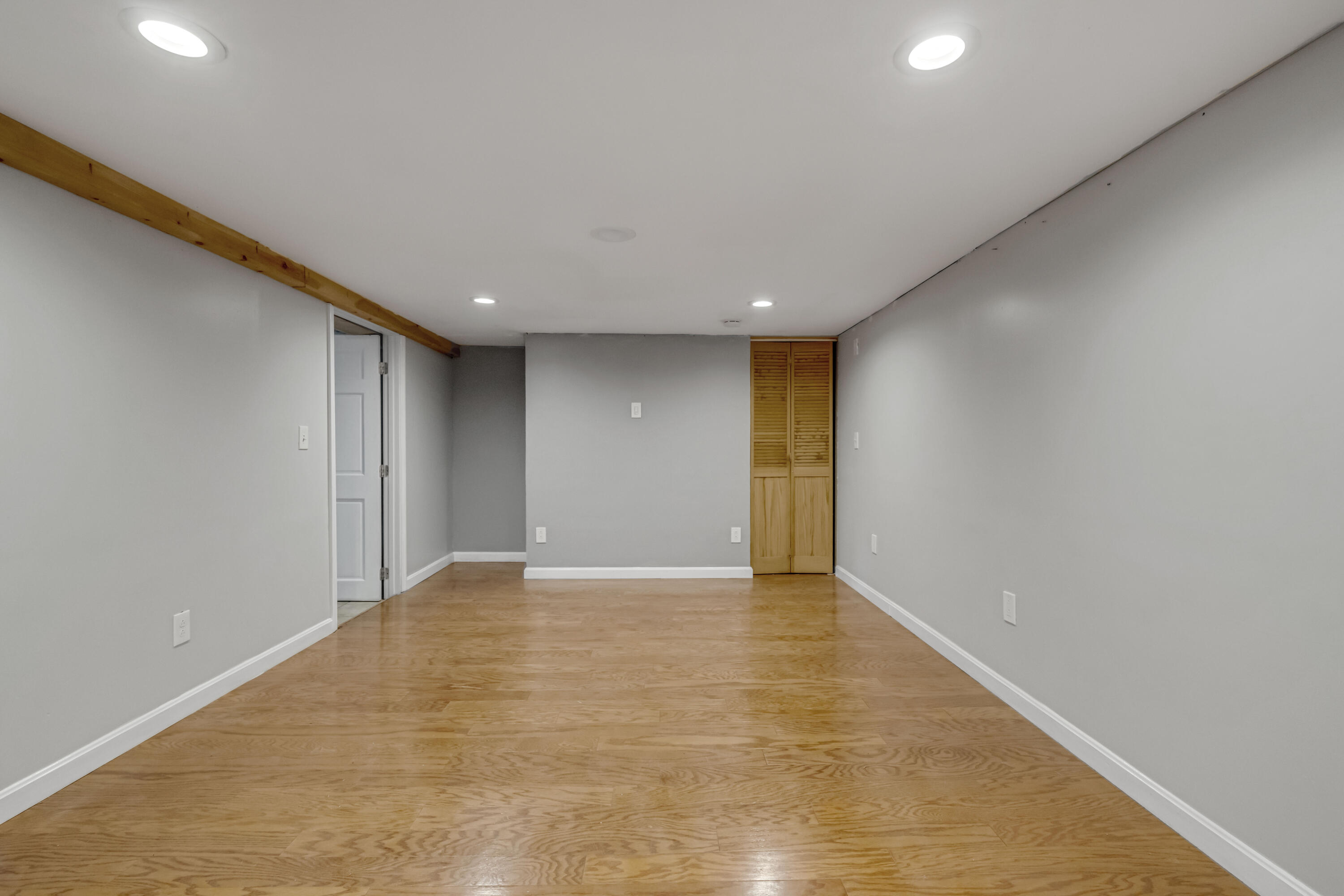 11 Upland Avenue Property Photo 38