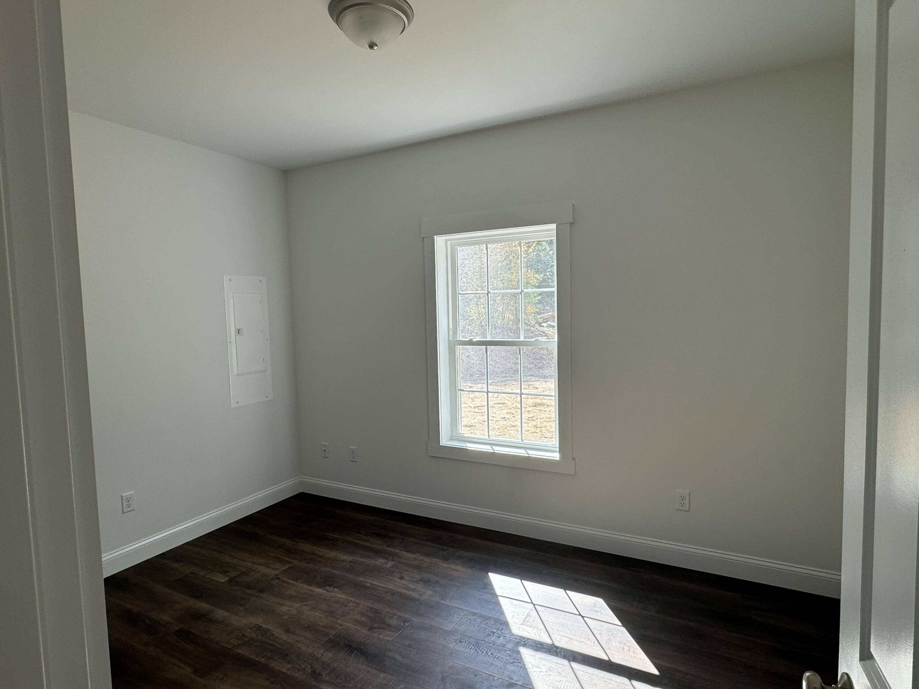 1-70 Richmond Road Property Photo 5