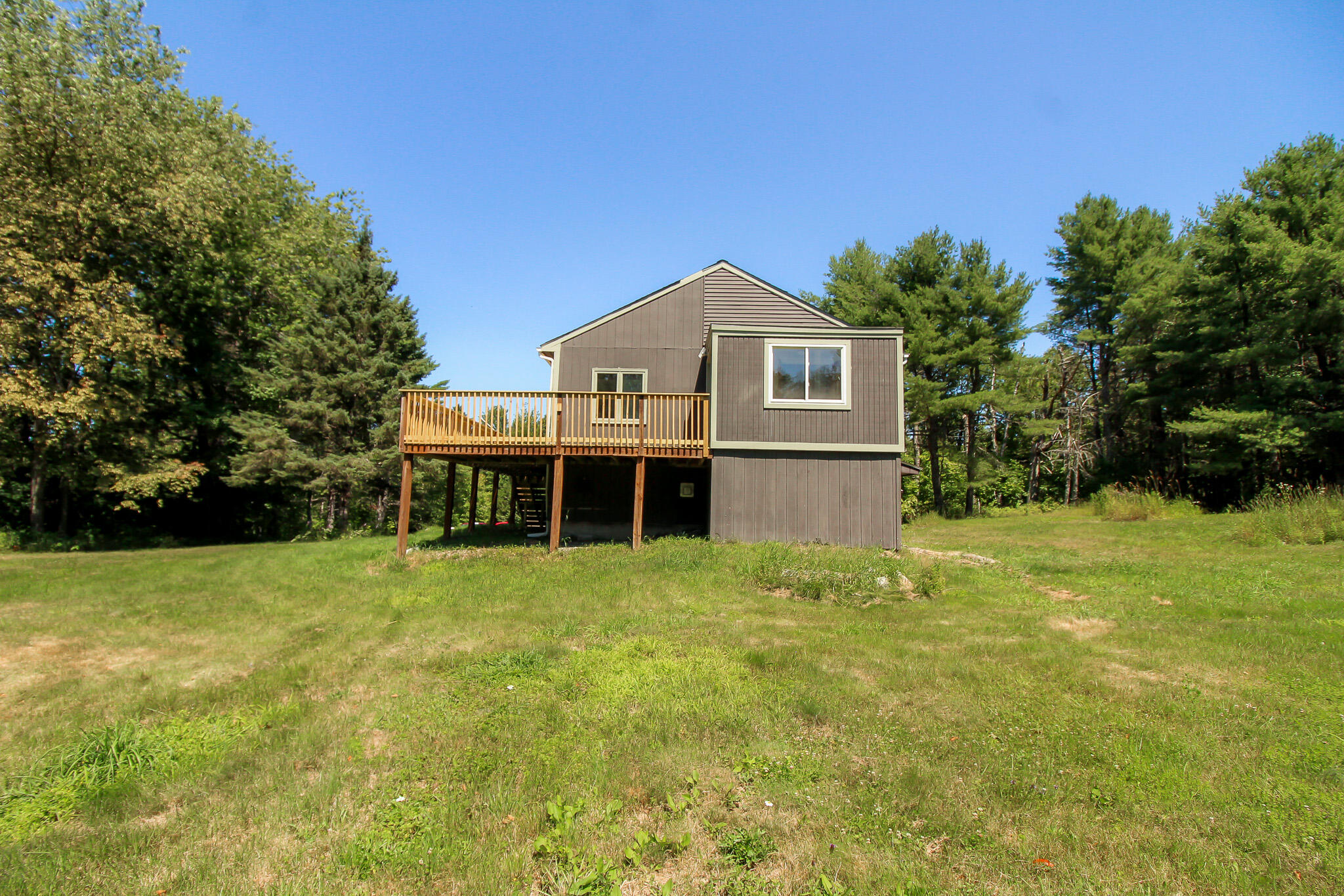 10 Perry Lane Property Photo 41