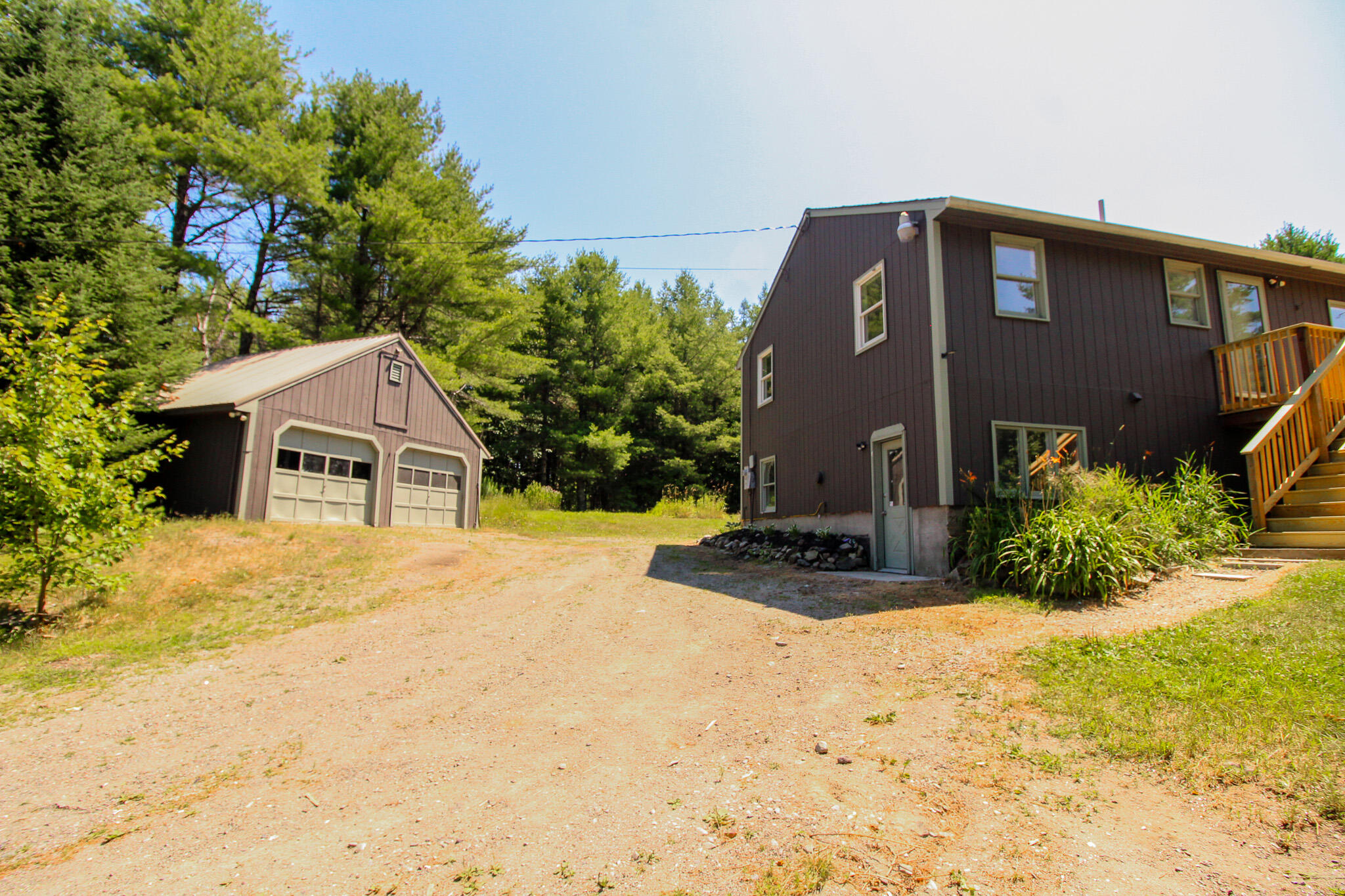 10 Perry Lane Property Photo 45