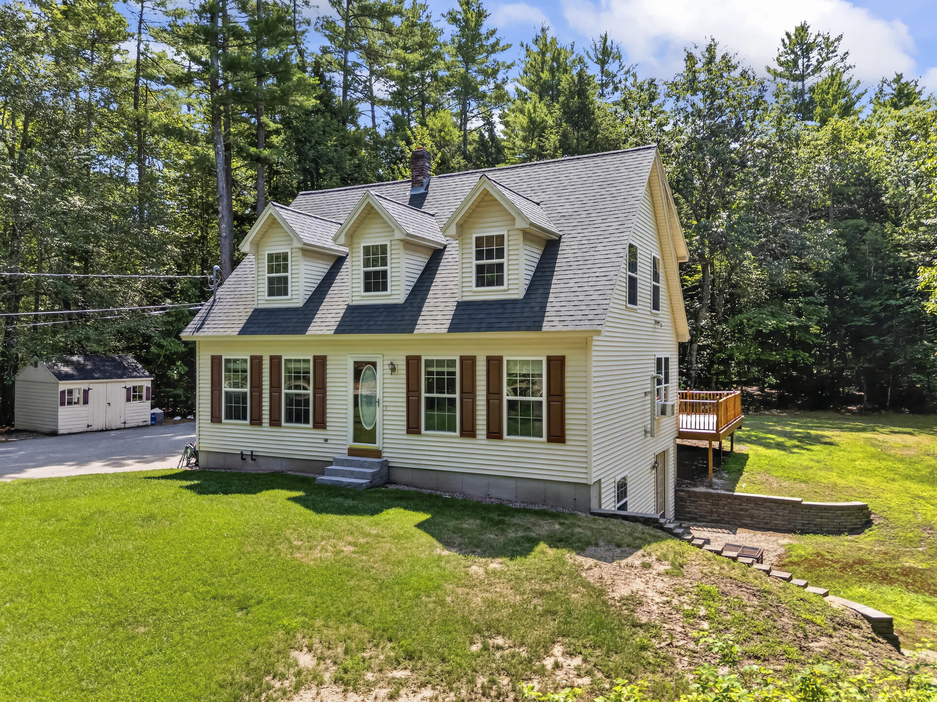 152 Sand Pond Road Property Photo 4