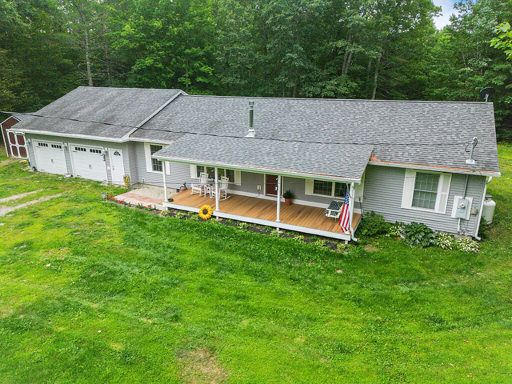 682 Bog Road Property Photo 2