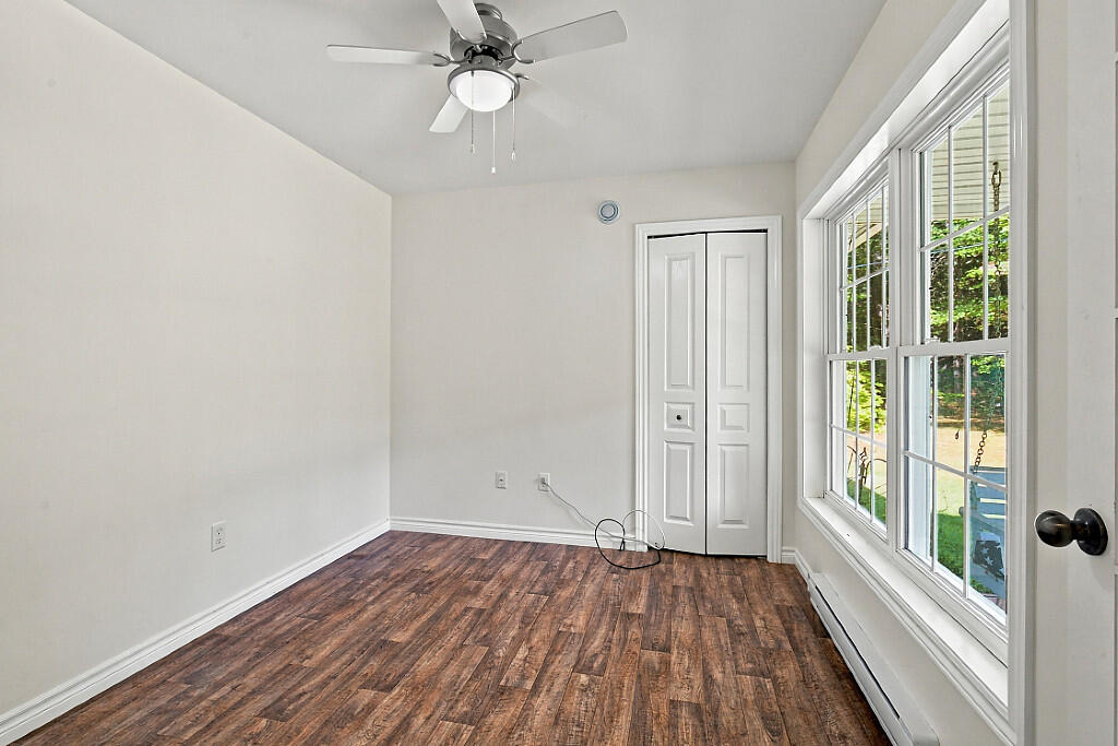 682 Bog Road Property Photo 11
