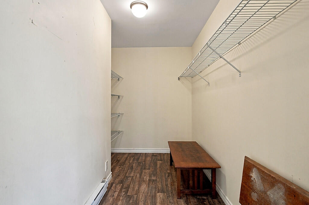 682 Bog Road Property Photo 17