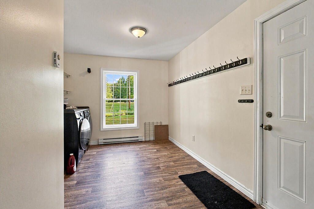 682 Bog Road Property Photo 22