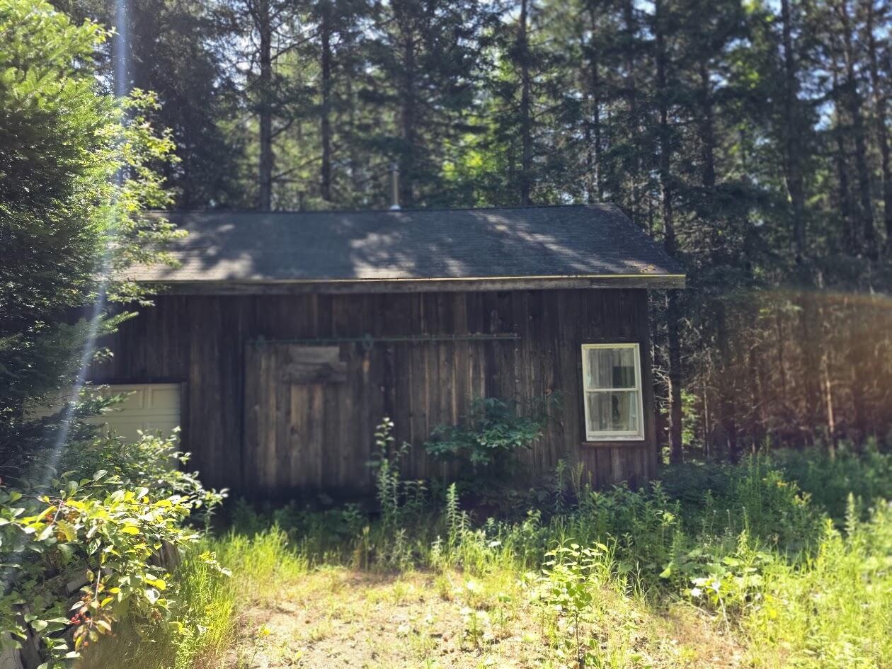 871 Estabrook Road Property Photo 22