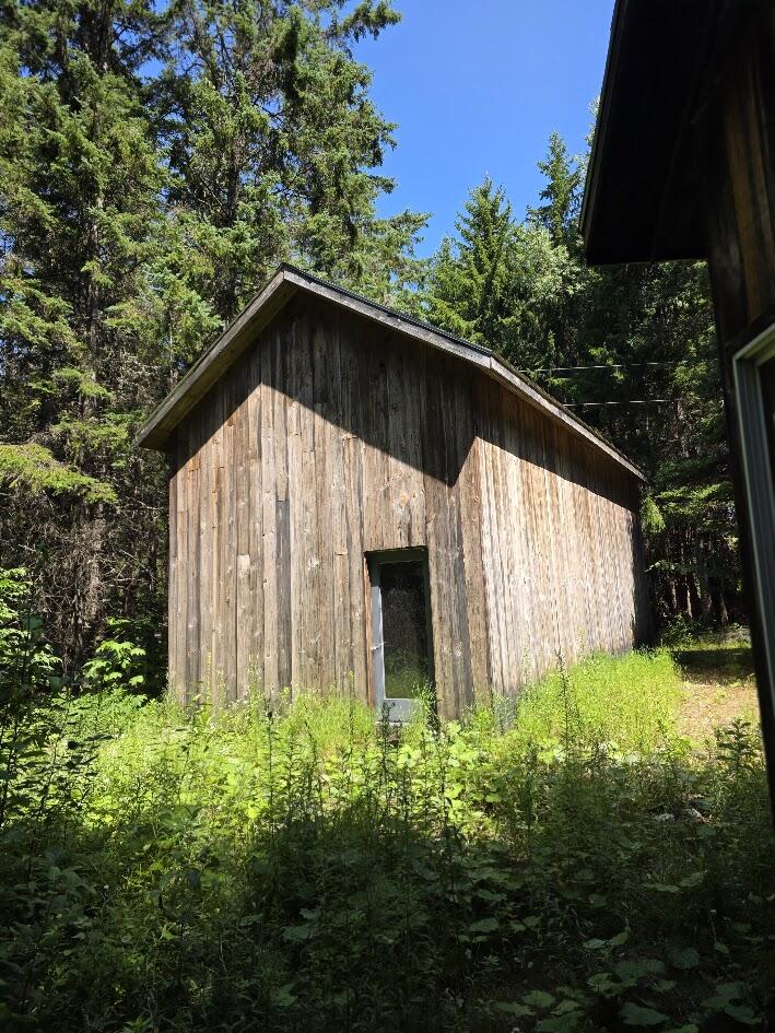 871 Estabrook Road Property Photo 23