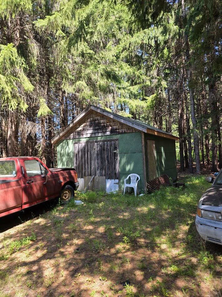 871 Estabrook Road Property Photo 27