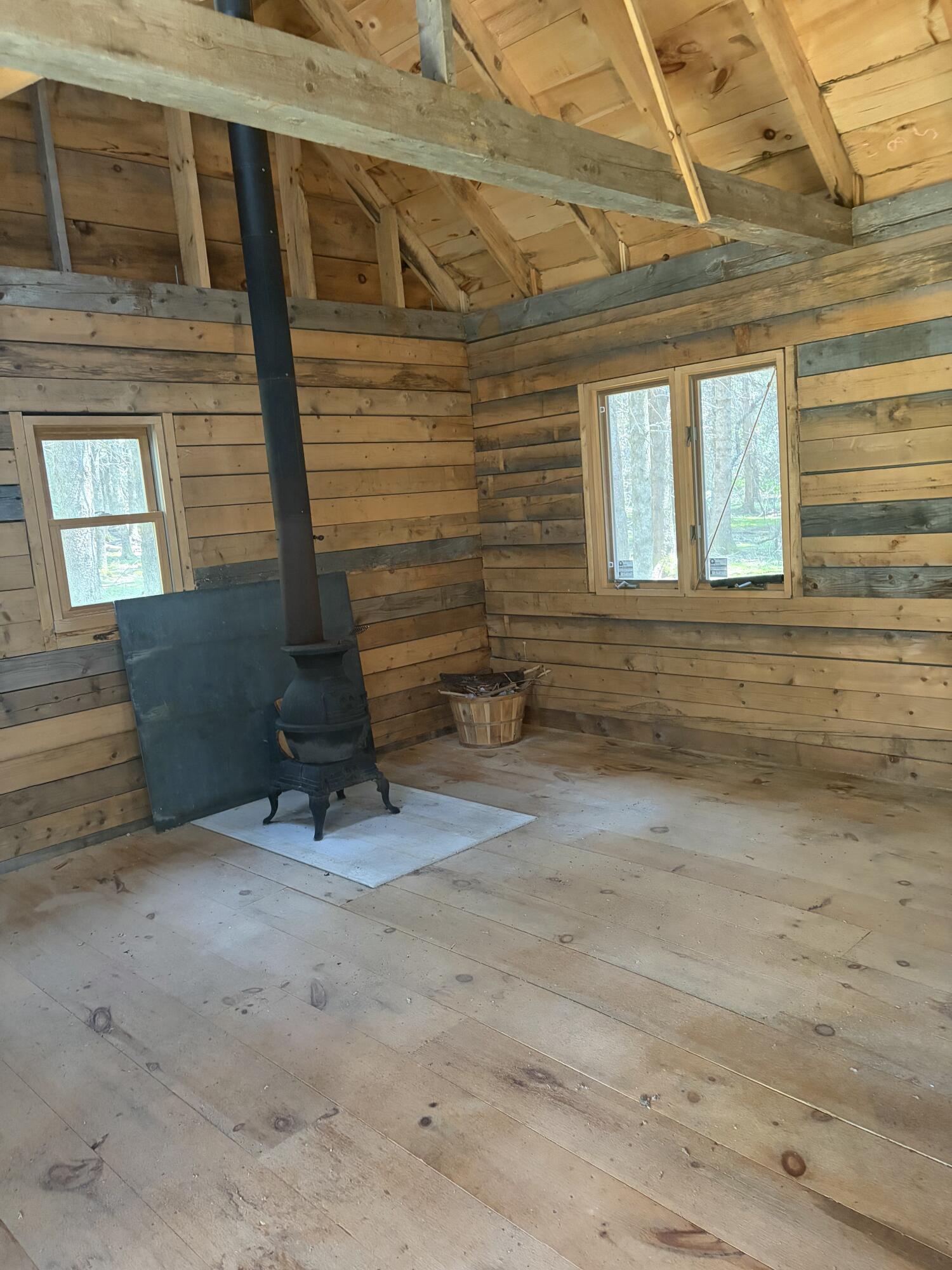 871 Estabrook Road Property Photo 35