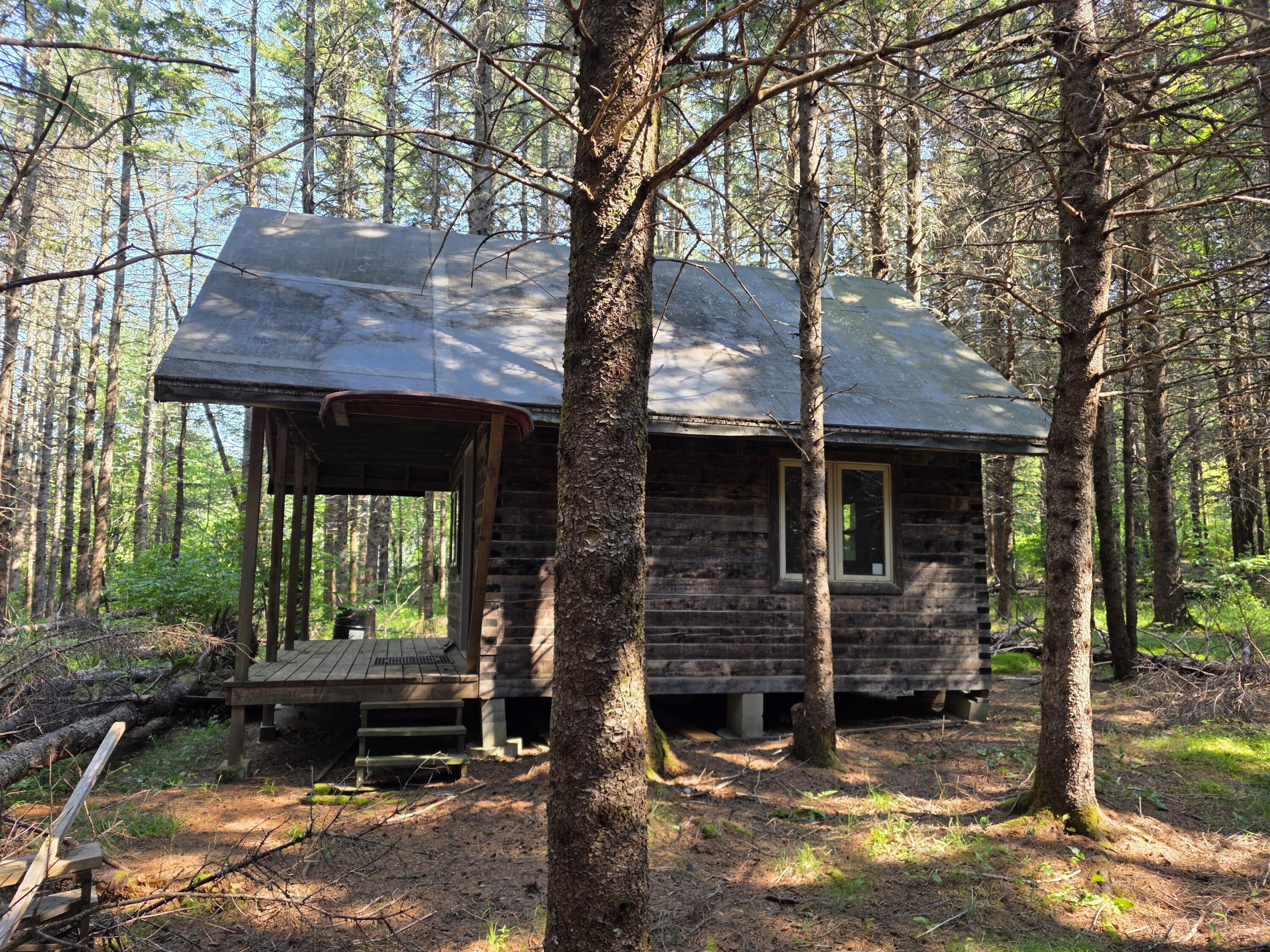 871 Estabrook Road Property Photo 40