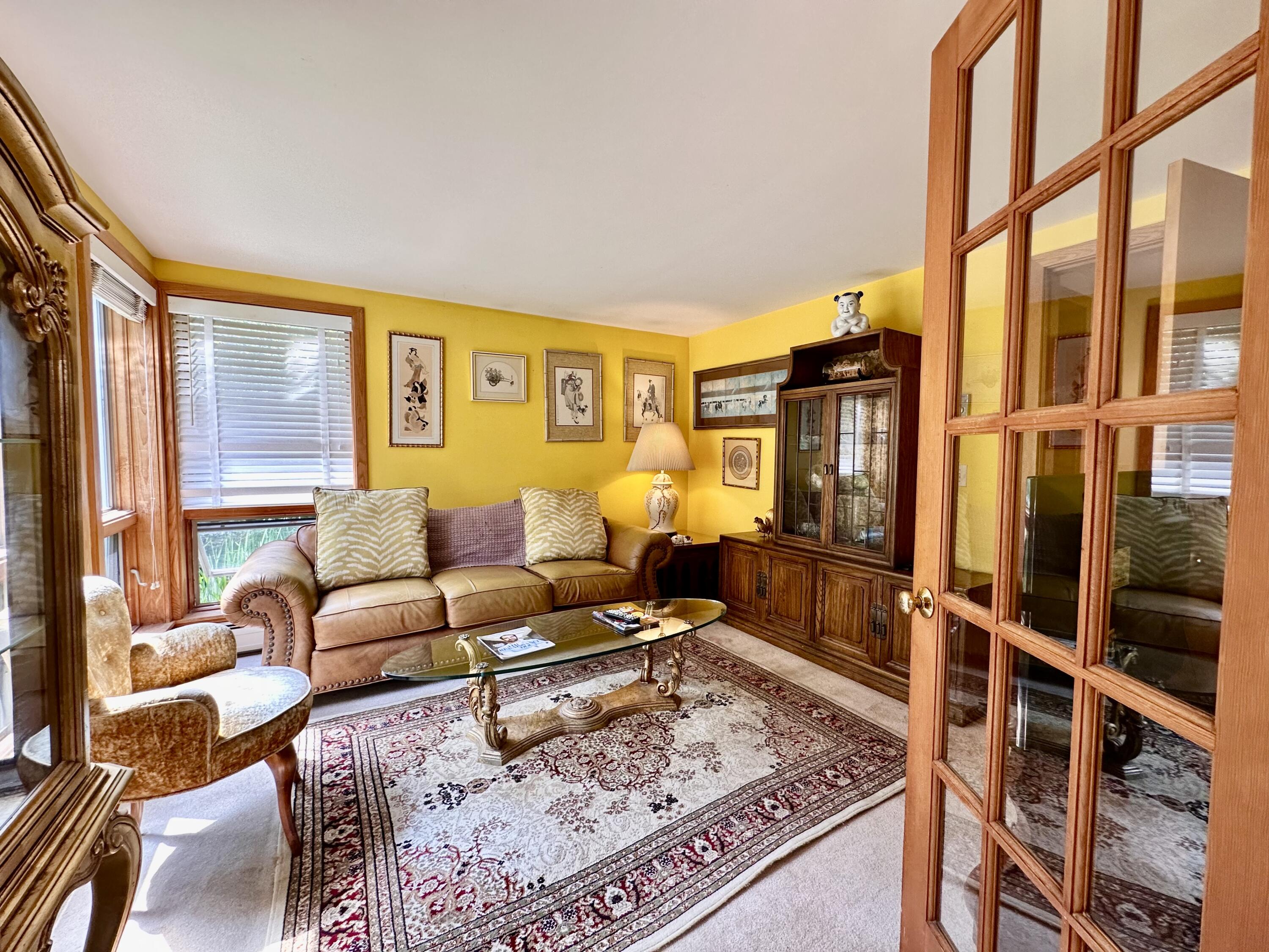 6008 Fairway Drive Property Photo 8