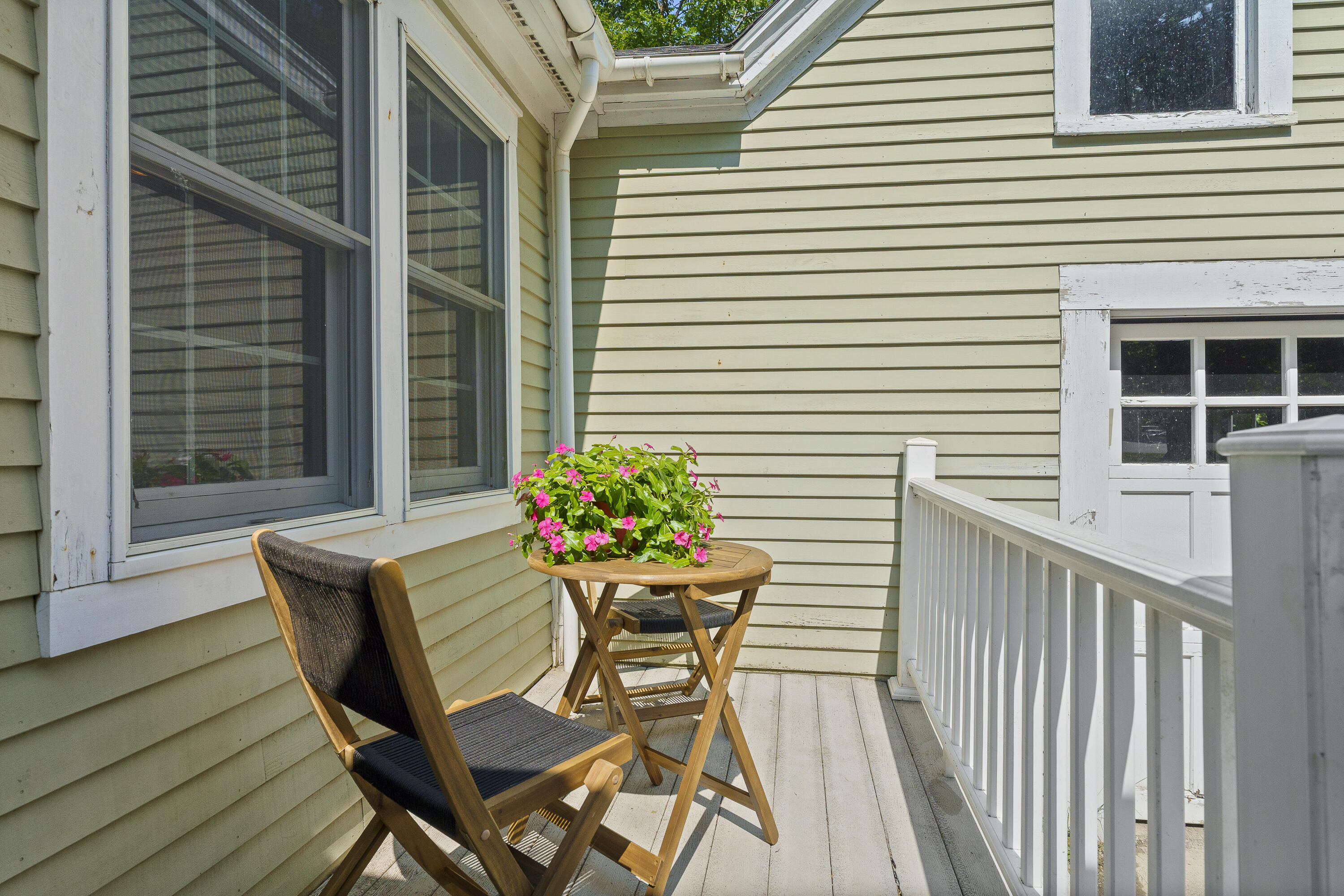 205 Center Street Property Photo 6