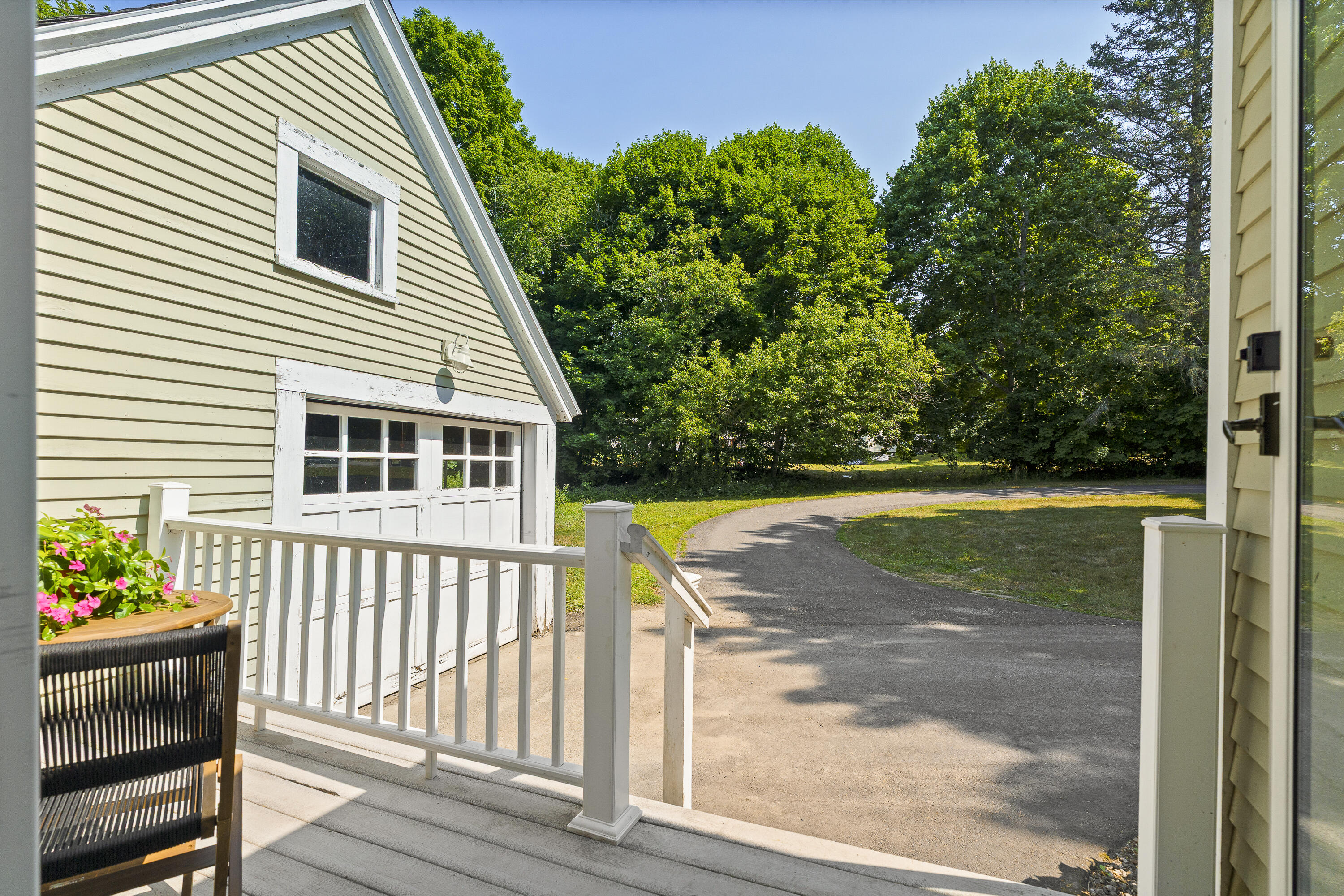 205 Center Street Property Photo 18