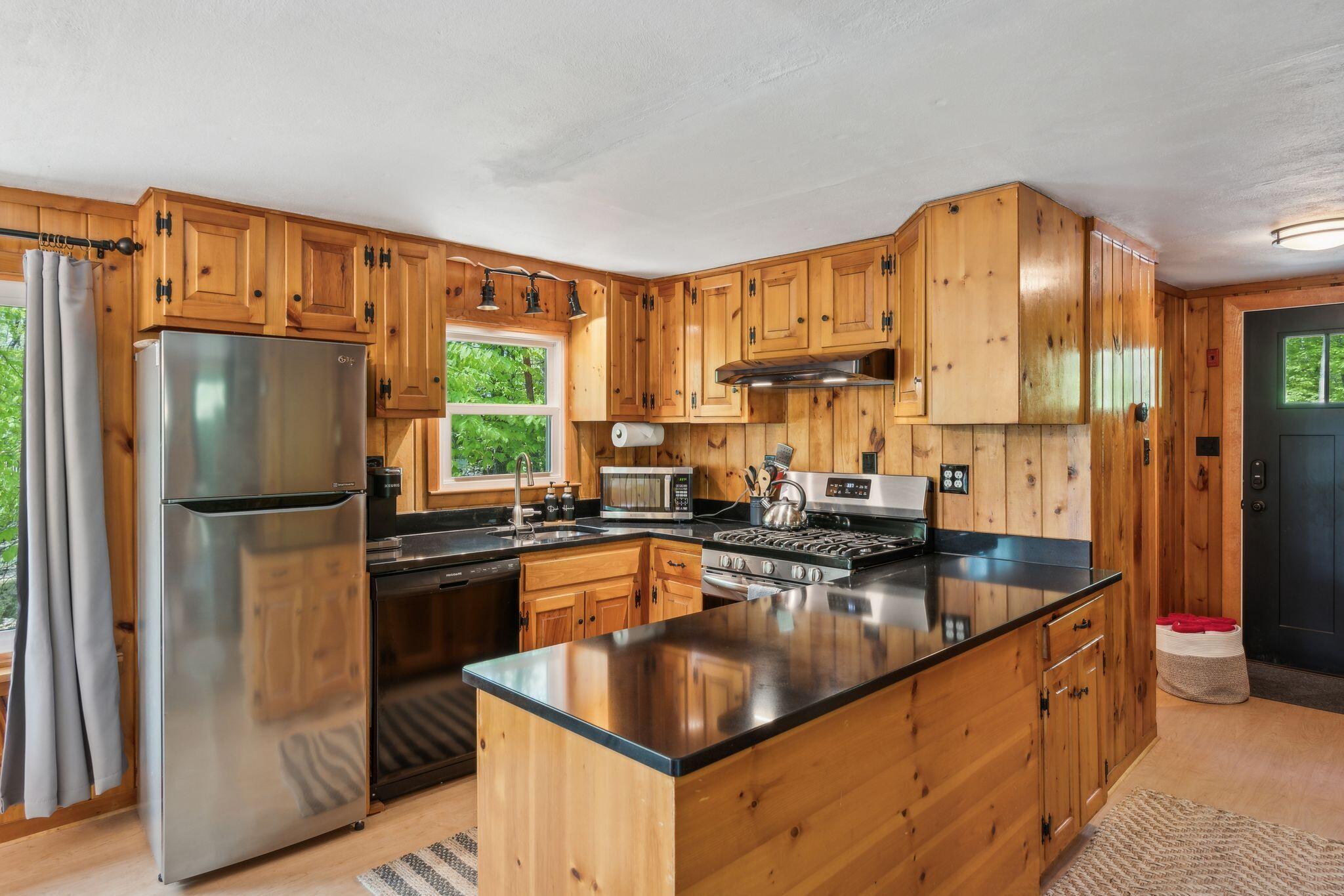 175 Mountain Road Property Photo 14