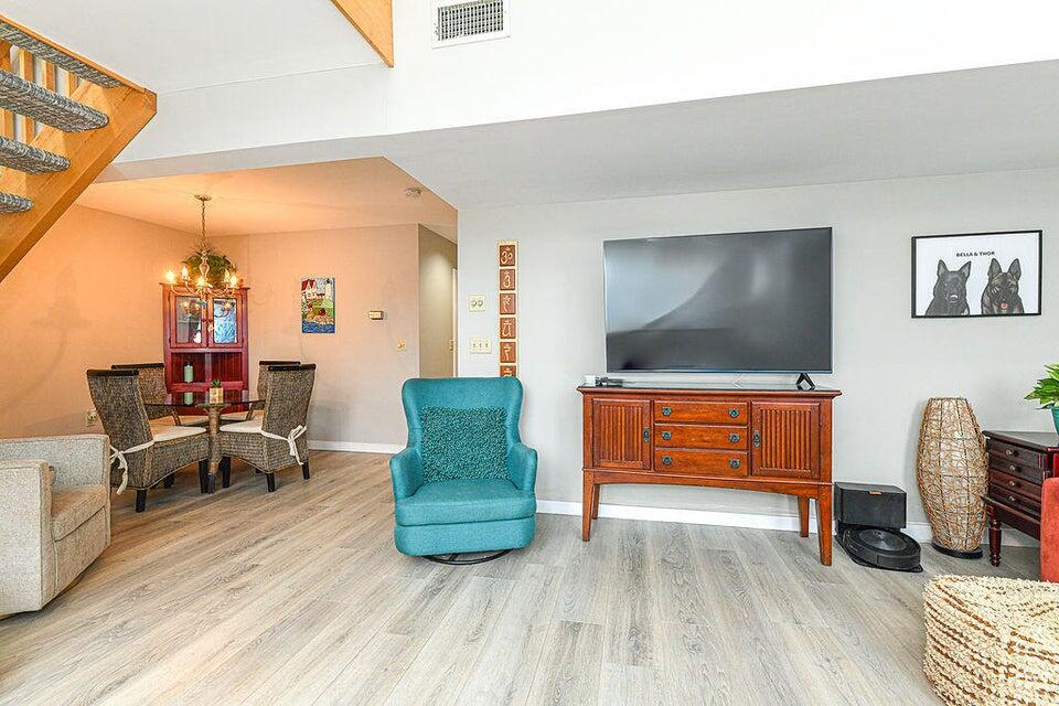 10 Ocean House Way 10 Property Photo 15