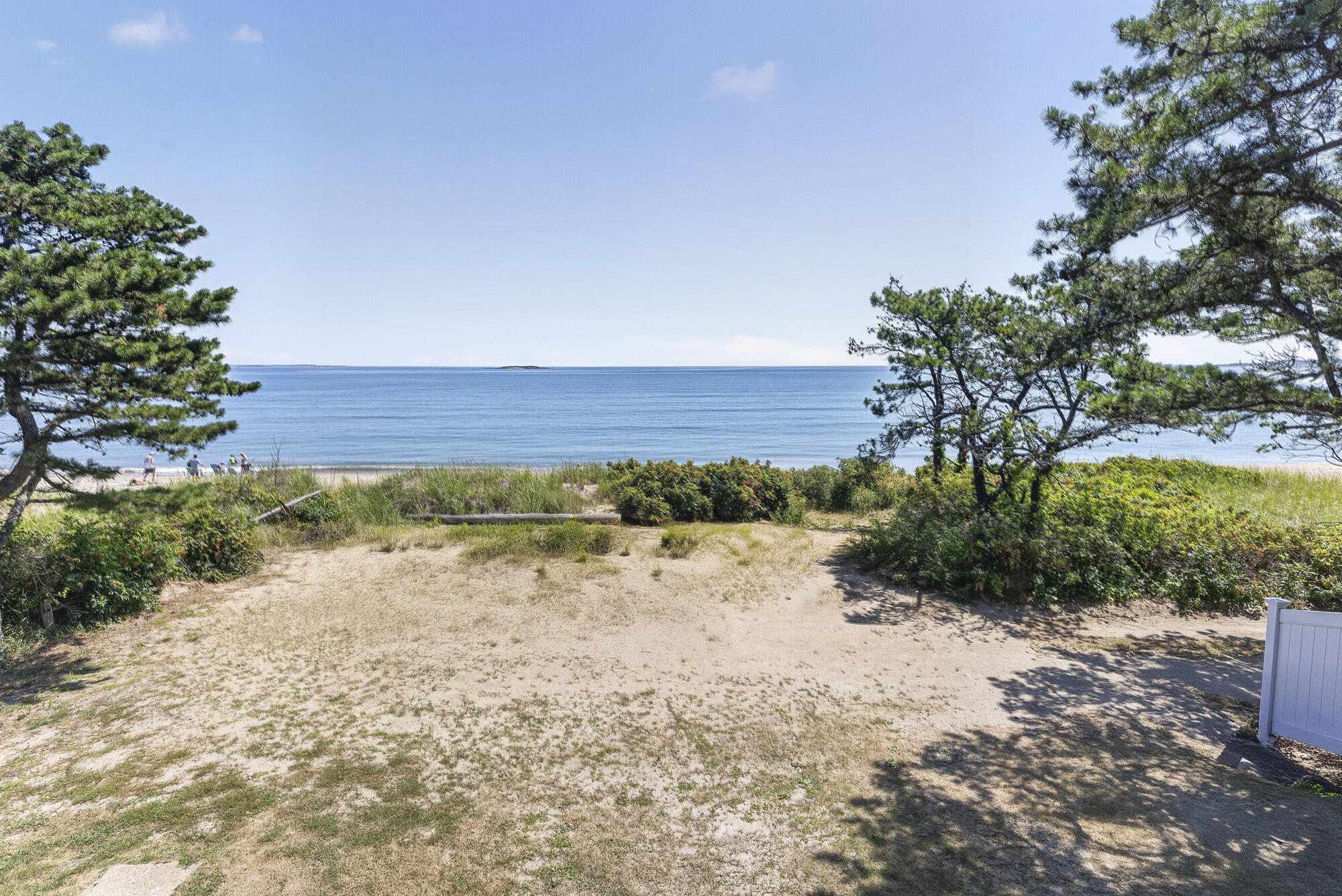 144 Surf Street Property Photo 2