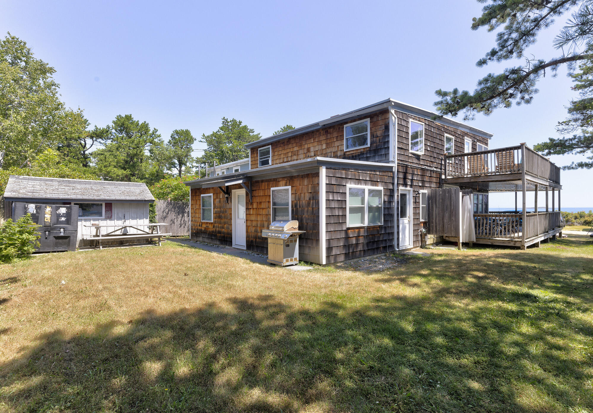144 Surf Street Property Photo 3