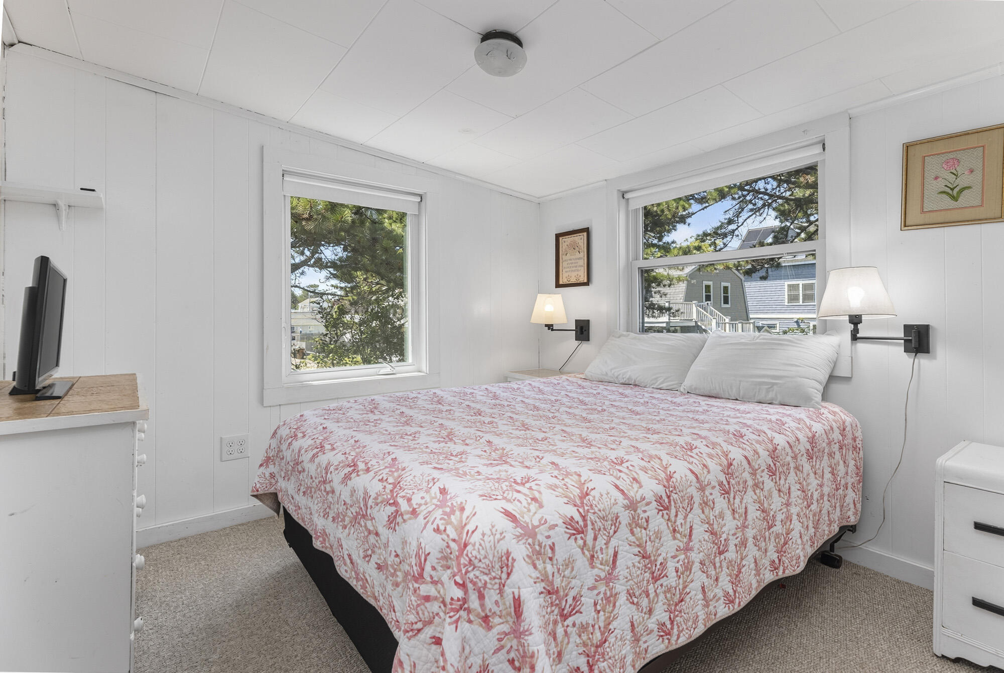 144 Surf Street Property Photo 23