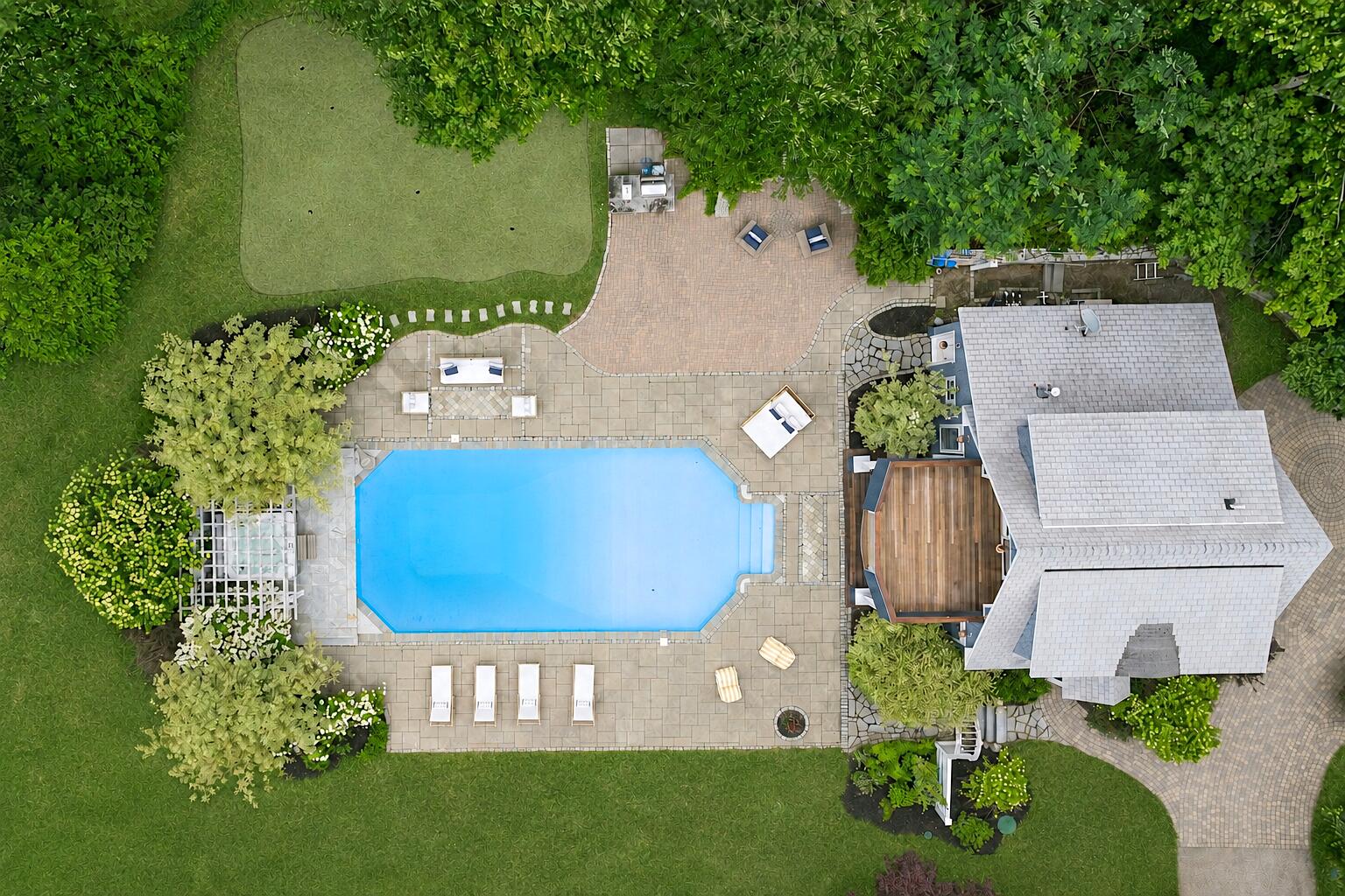 440 Mitchell Road Property Photo 4