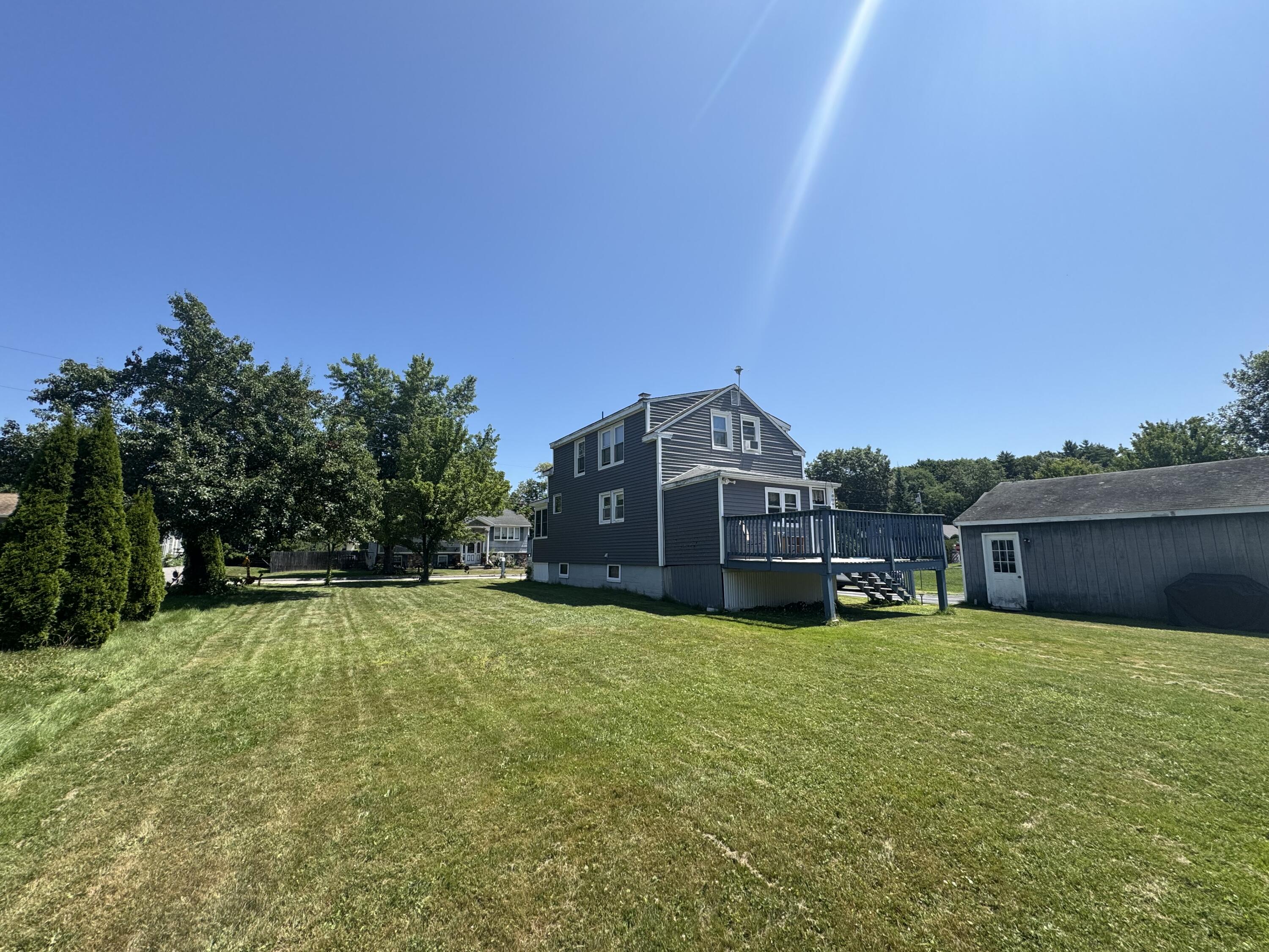 37 Daggett Street Property Photo 6