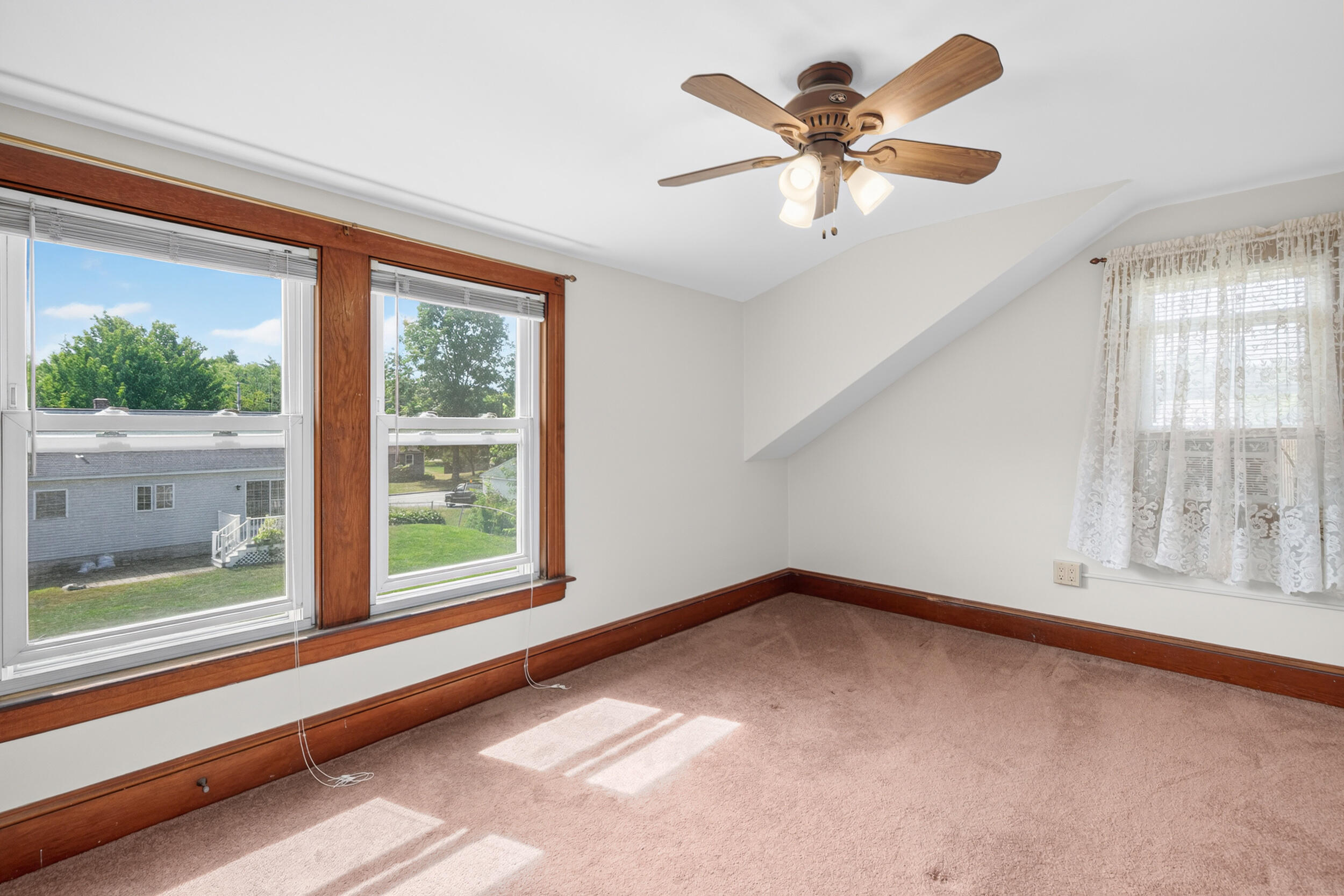 37 Daggett Street Property Photo 28