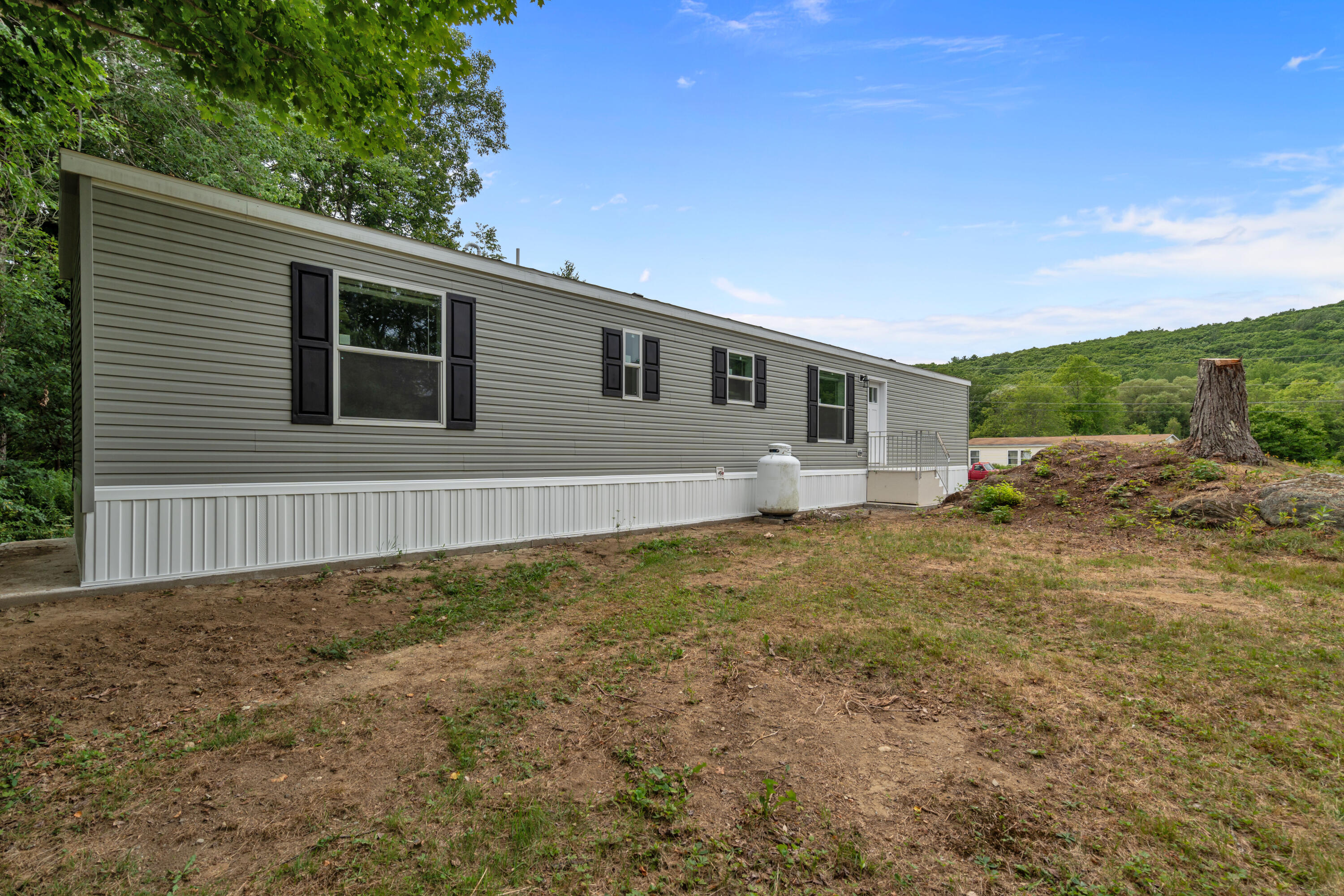 15 Gowell Lane Property Photo 3