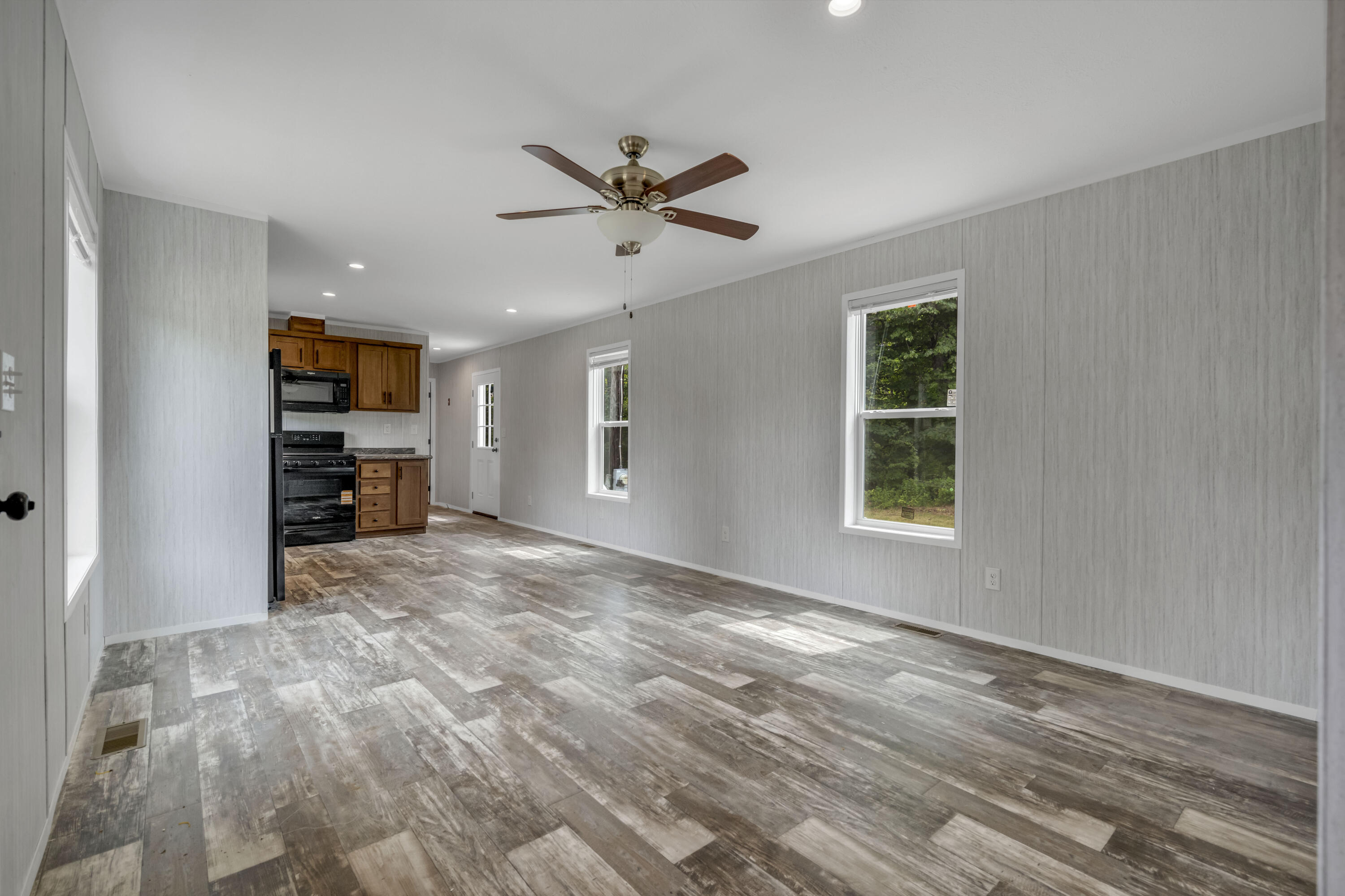 15 Gowell Lane Property Photo 7
