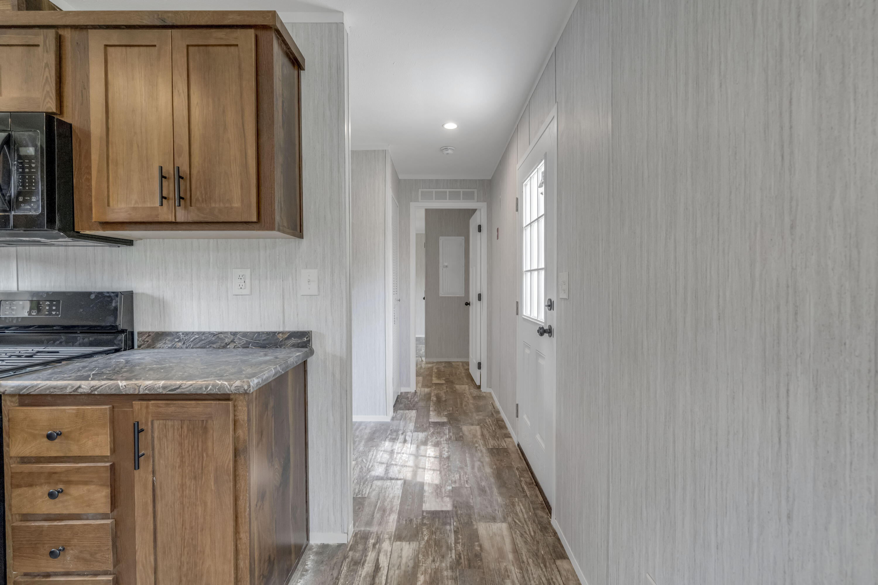 15 Gowell Lane Property Photo 15