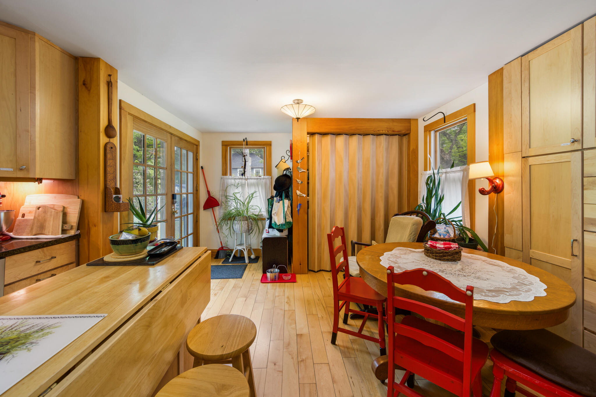 36 Deane Street Property Photo 11